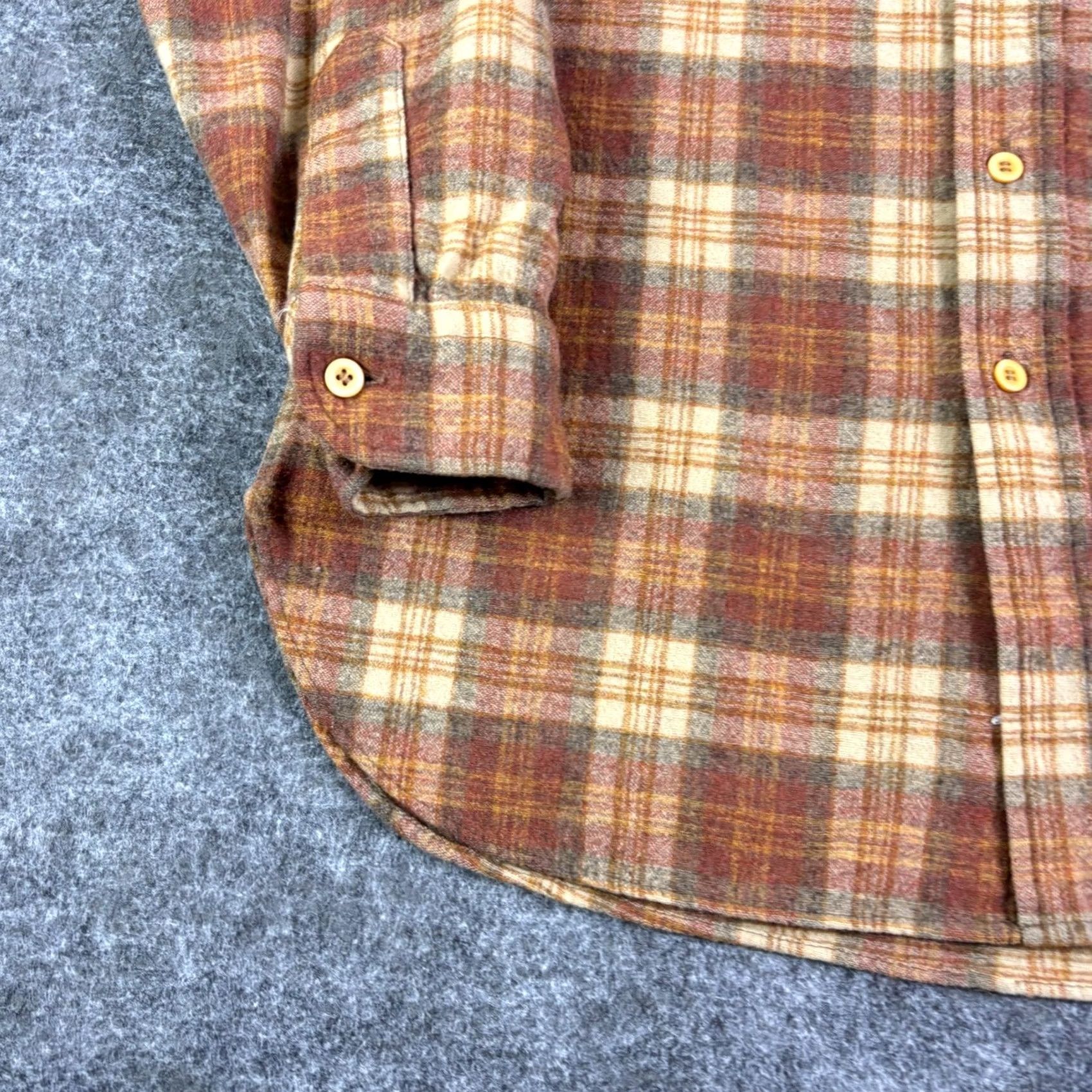 Pendleton VINTAGE Pendleton Wool Shirt Mens Medium Plaid Flannel Brown 80s Size US M / EU 48-50 / 2 - 7 Thumbnail