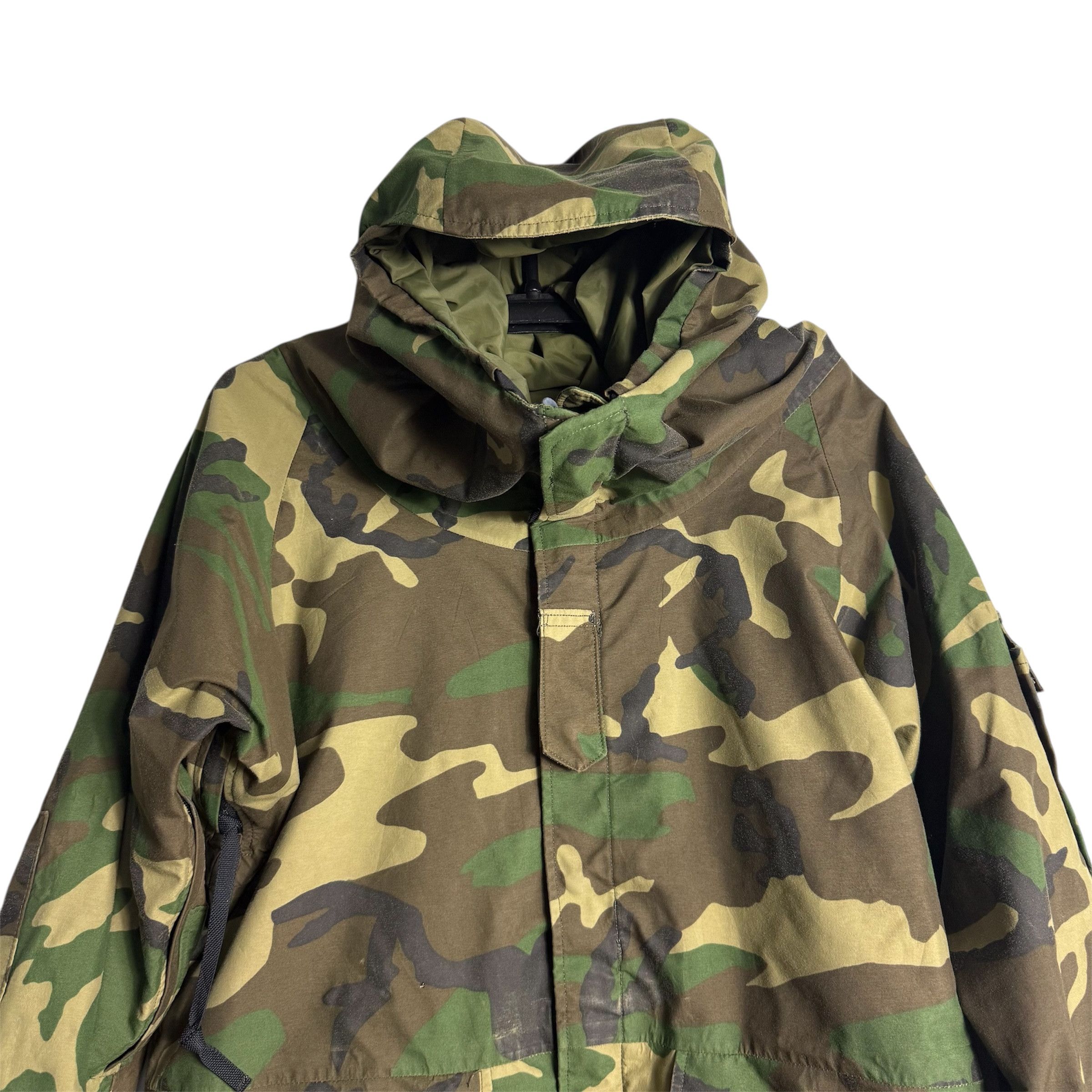 Generic Surplus 🔥RARE🔥Vintage U.S Army Woodland ECWCS Camo Gore-Tex Parka Size US S / EU 44-46 / 1 - 2 Thumbnail