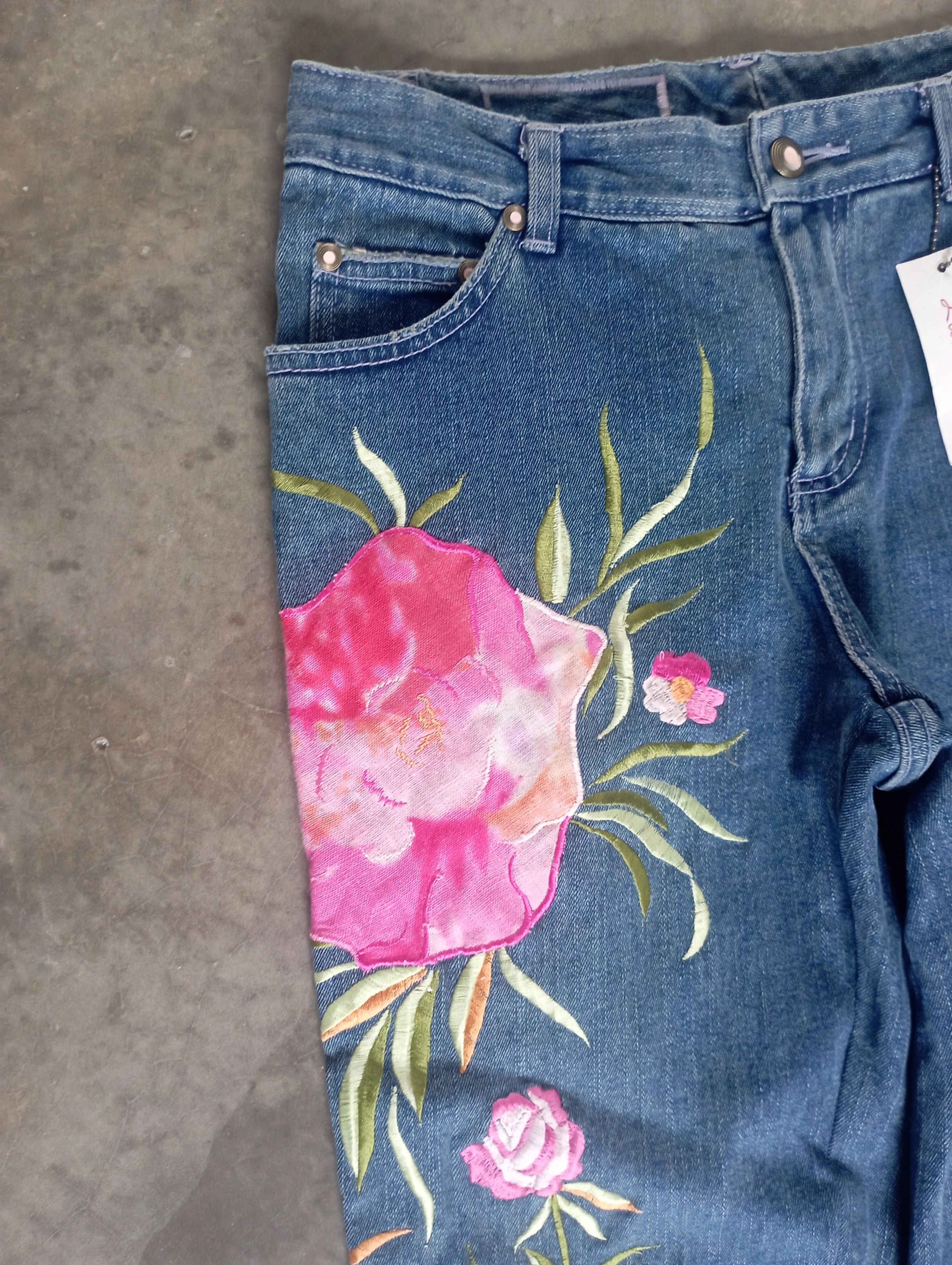 Hysteric Glamour Avant Garde New Lili Nucci Japan Embroidered Flowerd Jeans Size 28" / US 6 / IT 42 - 8 Thumbnail