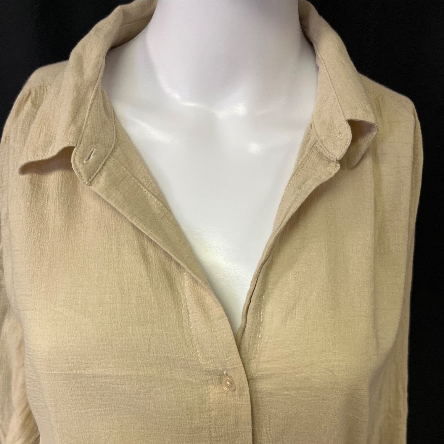 Banana Republic Banana Republic Women's Tan Oversized Shirt/Button Up SzM SK Size M / US 6-8 / IT 42-44 - 4 Thumbnail