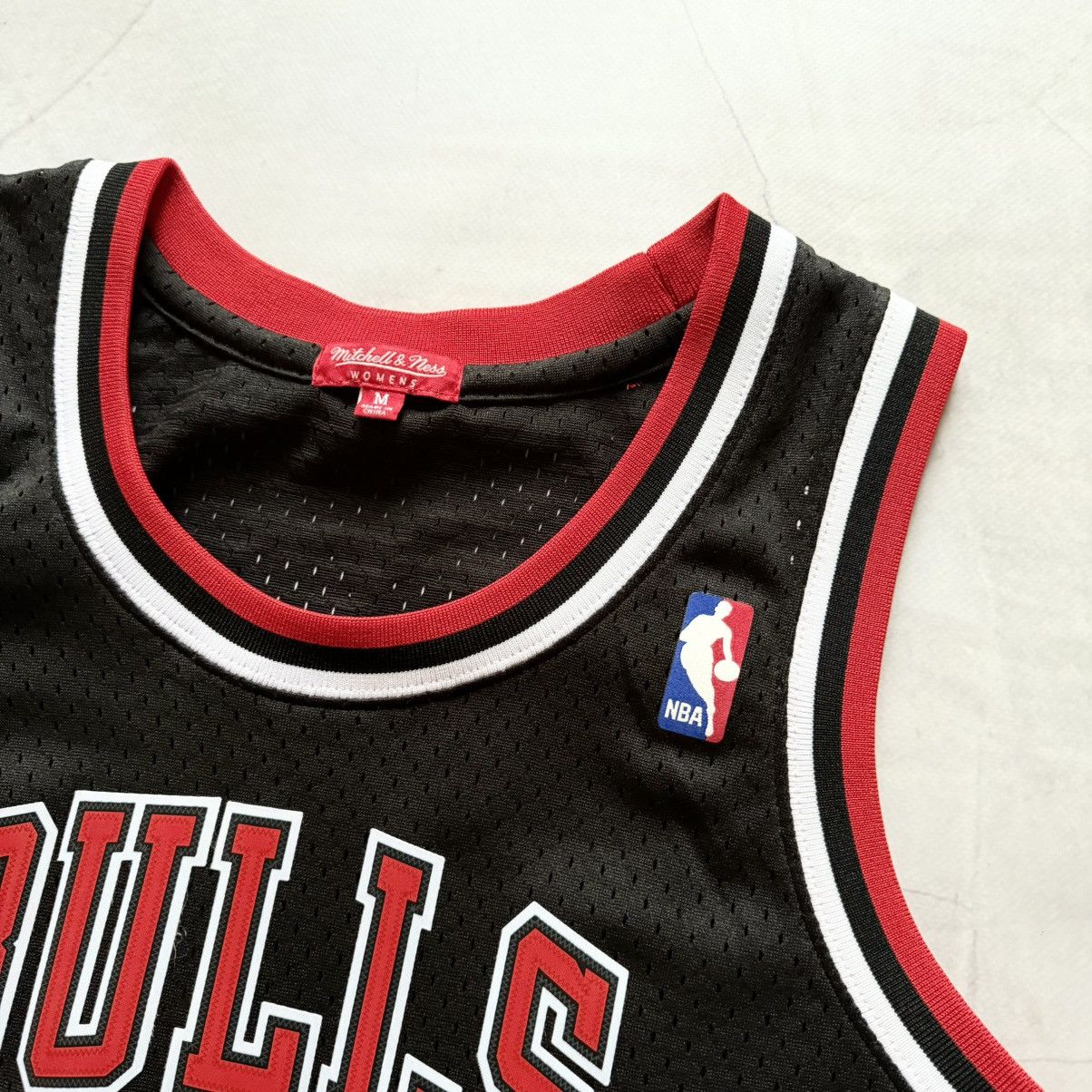 Mitchell & Ness Vintage NBA Chicago Bulls #91 Rodman Womens Jersey Size M / US 6-8 / IT 42-44 - 4 Thumbnail