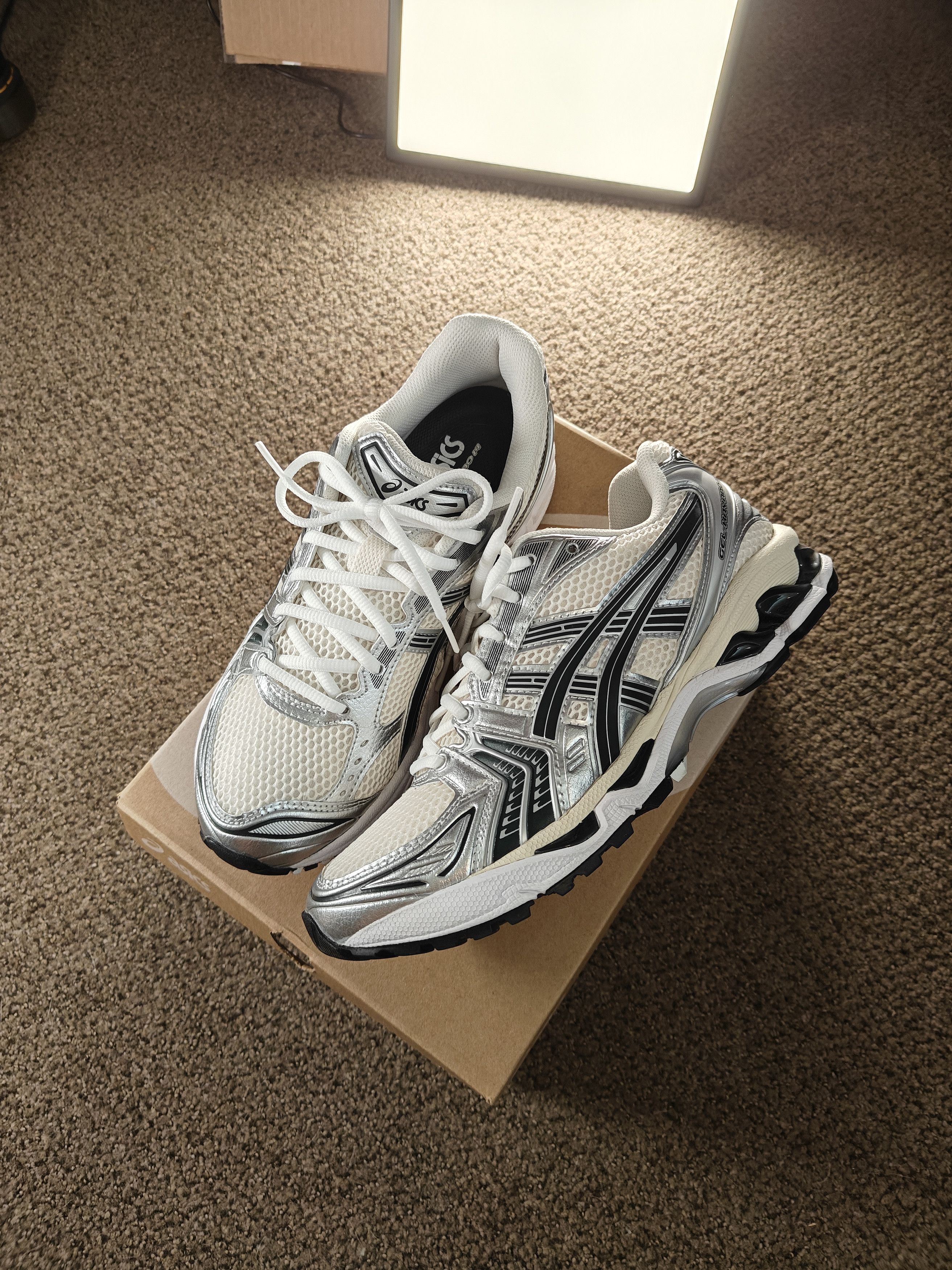 kith asics gel kayano 14 scarab green 8M - worn ONCE!