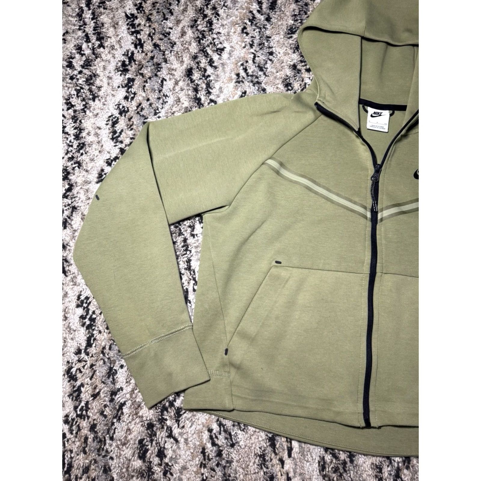 Nike Nike Sportswear Windrunner Womens Full-Zip Hoodie Green S CW4298-334 Size S / US 4 / IT 40 - 3 Thumbnail