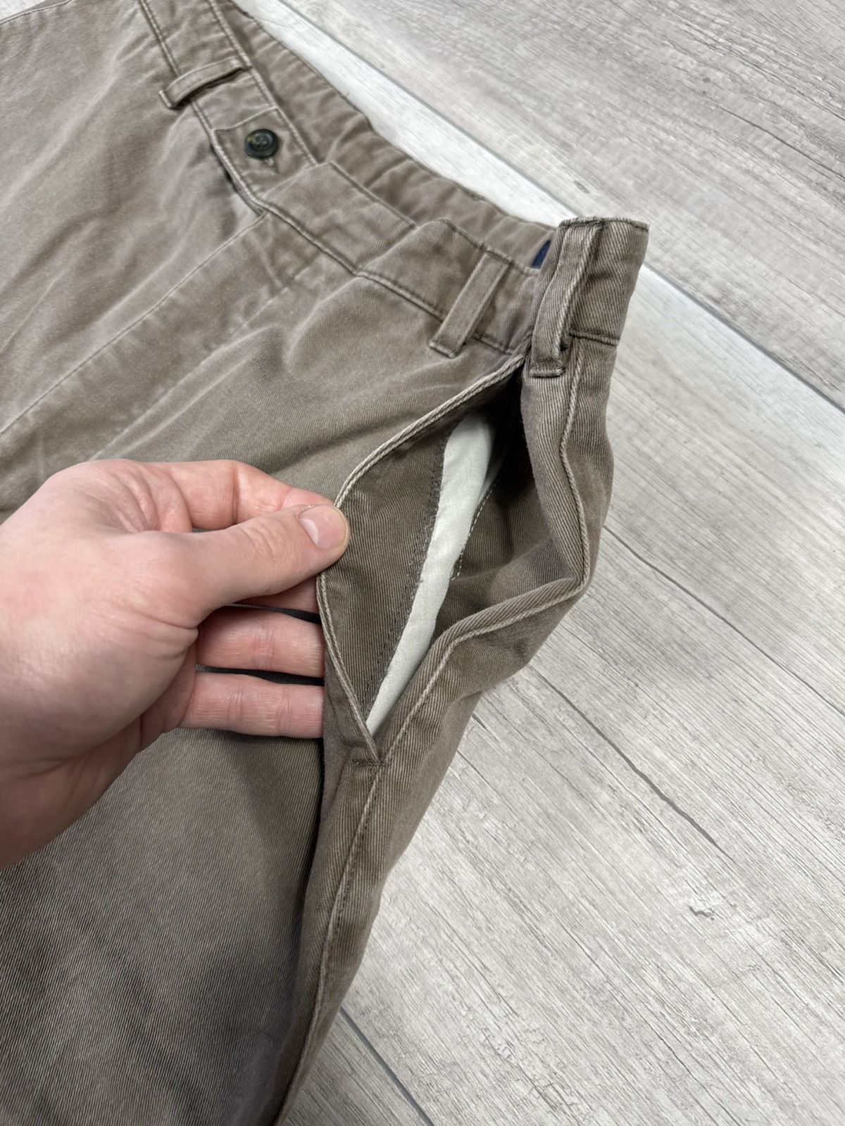 Burberry Burberry London Classic Sand Chinos Pants Trousers Size US 34 / EU 50 - 4 Thumbnail