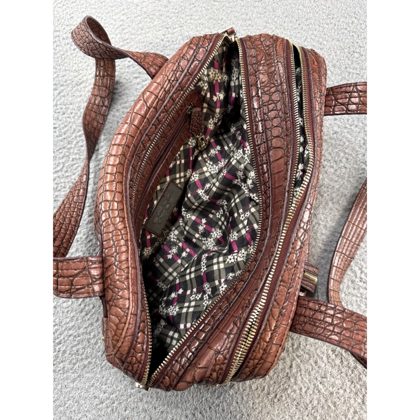 Jessica Simpson Jessica Simpson Faux Leather Croc Brown Shoulder Bag Zip Tote Bag Large Brown Faux Leather Women Size ONE SIZE - 5 Thumbnail