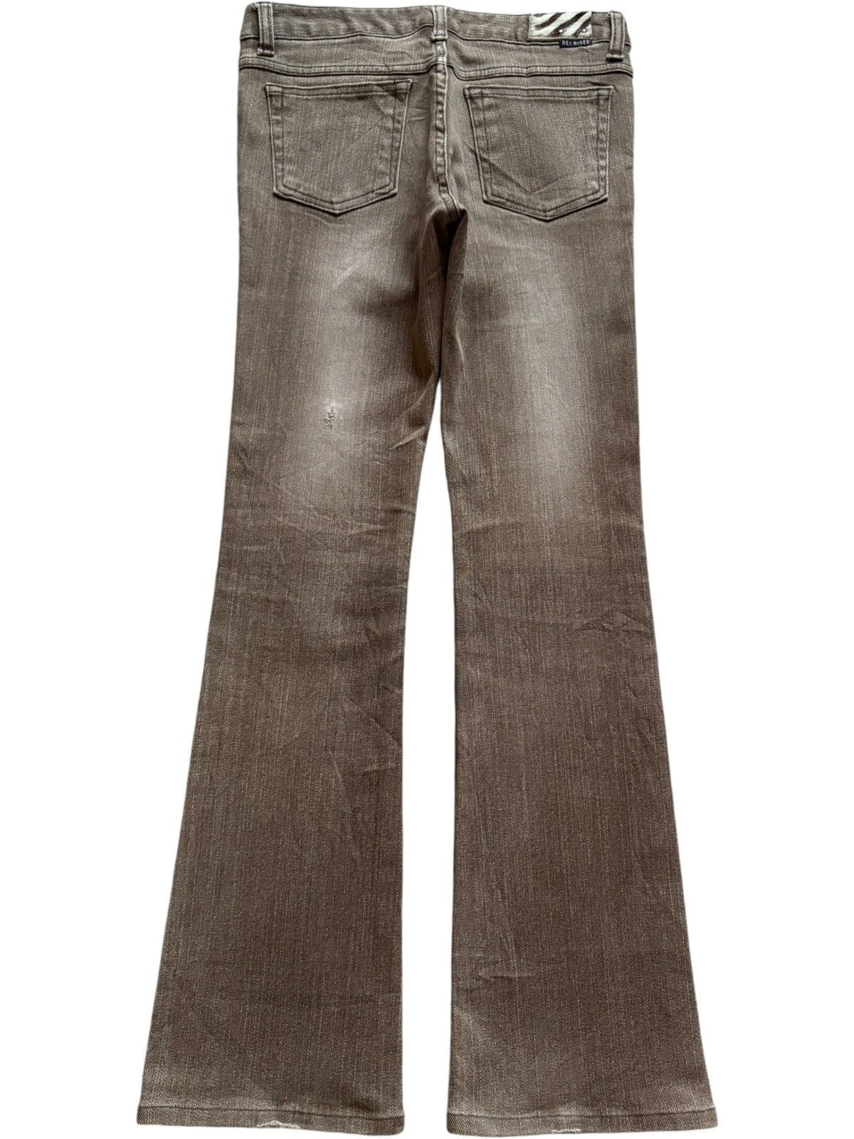 Japanese Brand Vintage Japanese Brand Faded Wash Distressed Flare Jeans Size 28" / US 6 / IT 42 - 2 Thumbnail