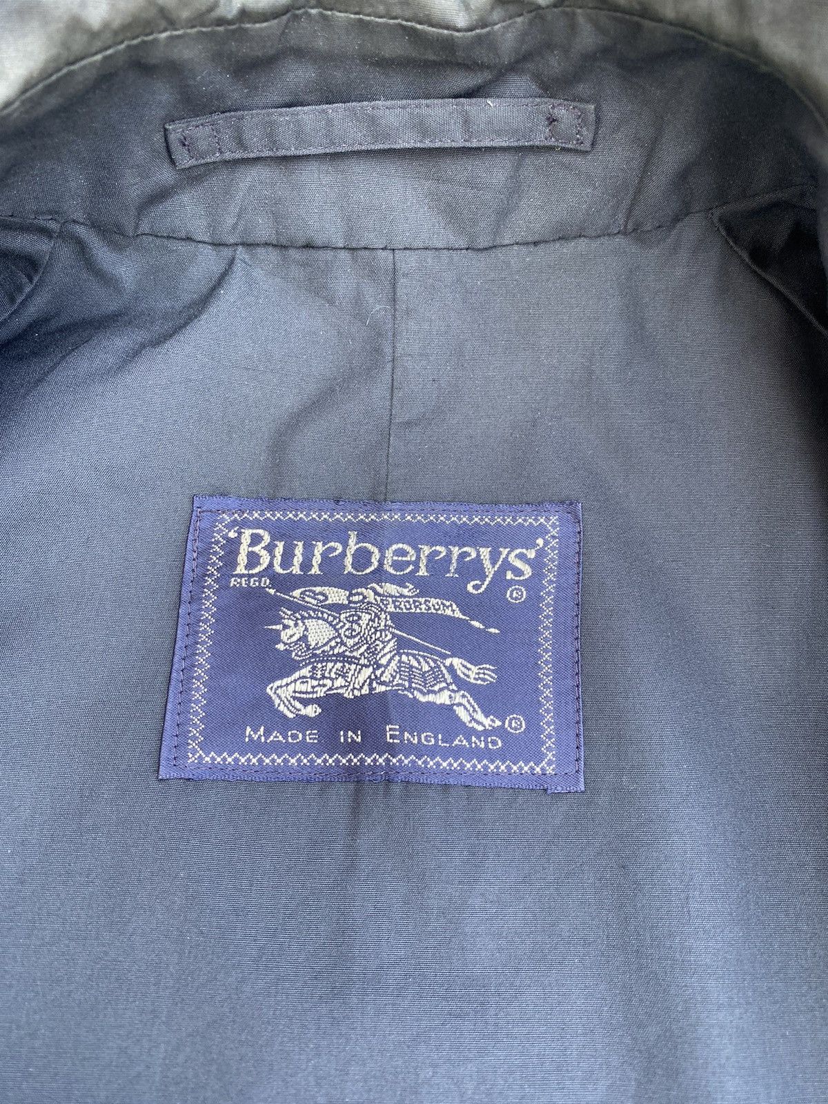 Burberry × Vintage 🔥 Made in England 🔥 Vintage Burberry Trench Coat Size M / US 6-8 / IT 42-44 - 15 Thumbnail
