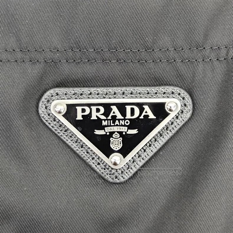 Prada Prada Triangle label nylon vest Size XS / US 0-2 / IT 36-38 - 3 Thumbnail