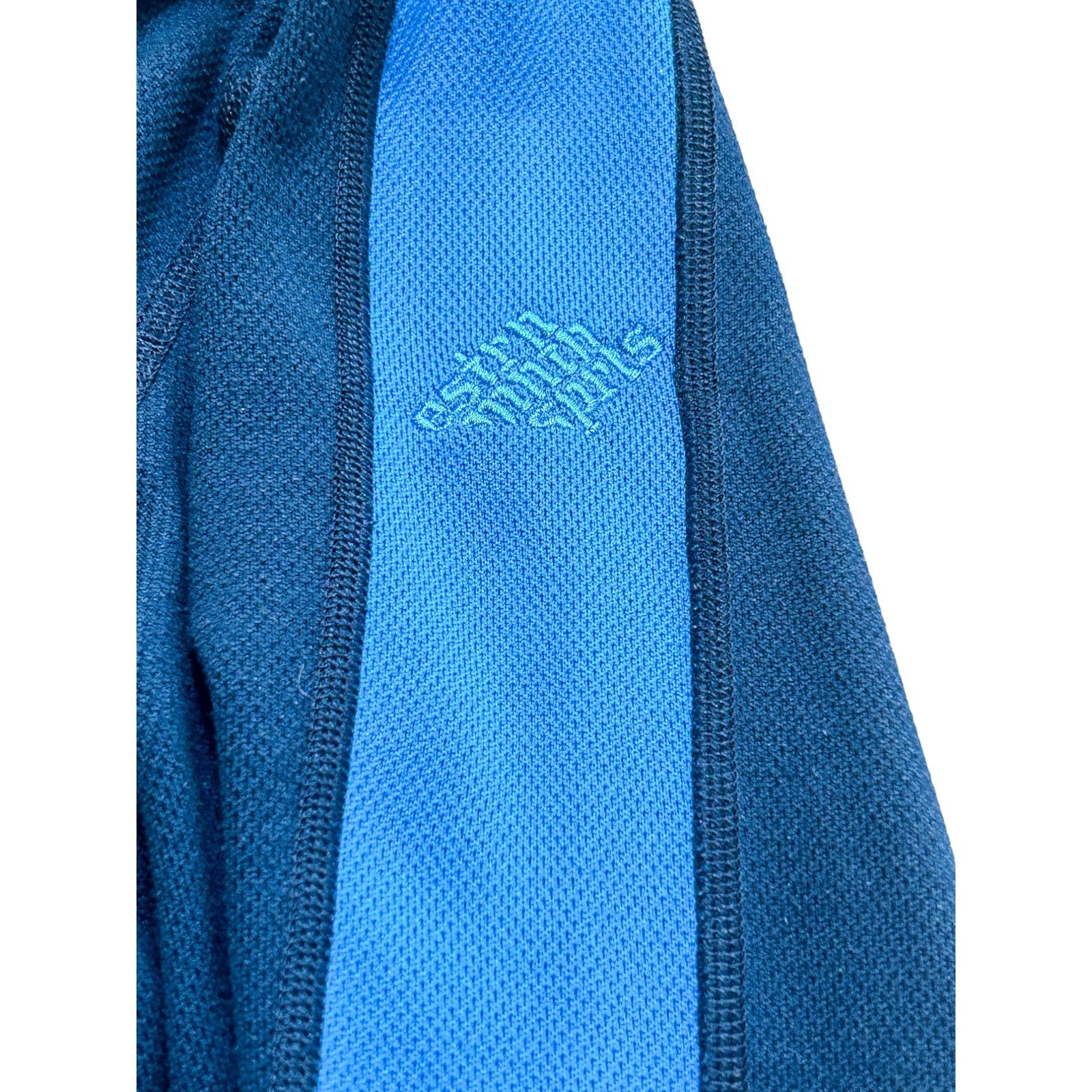 Eastern Mountain Sports Eastern Mountain Sports Blue Thermal Long Sleeve Shirt Size US L / EU 52-54 / 3 - 4 Thumbnail