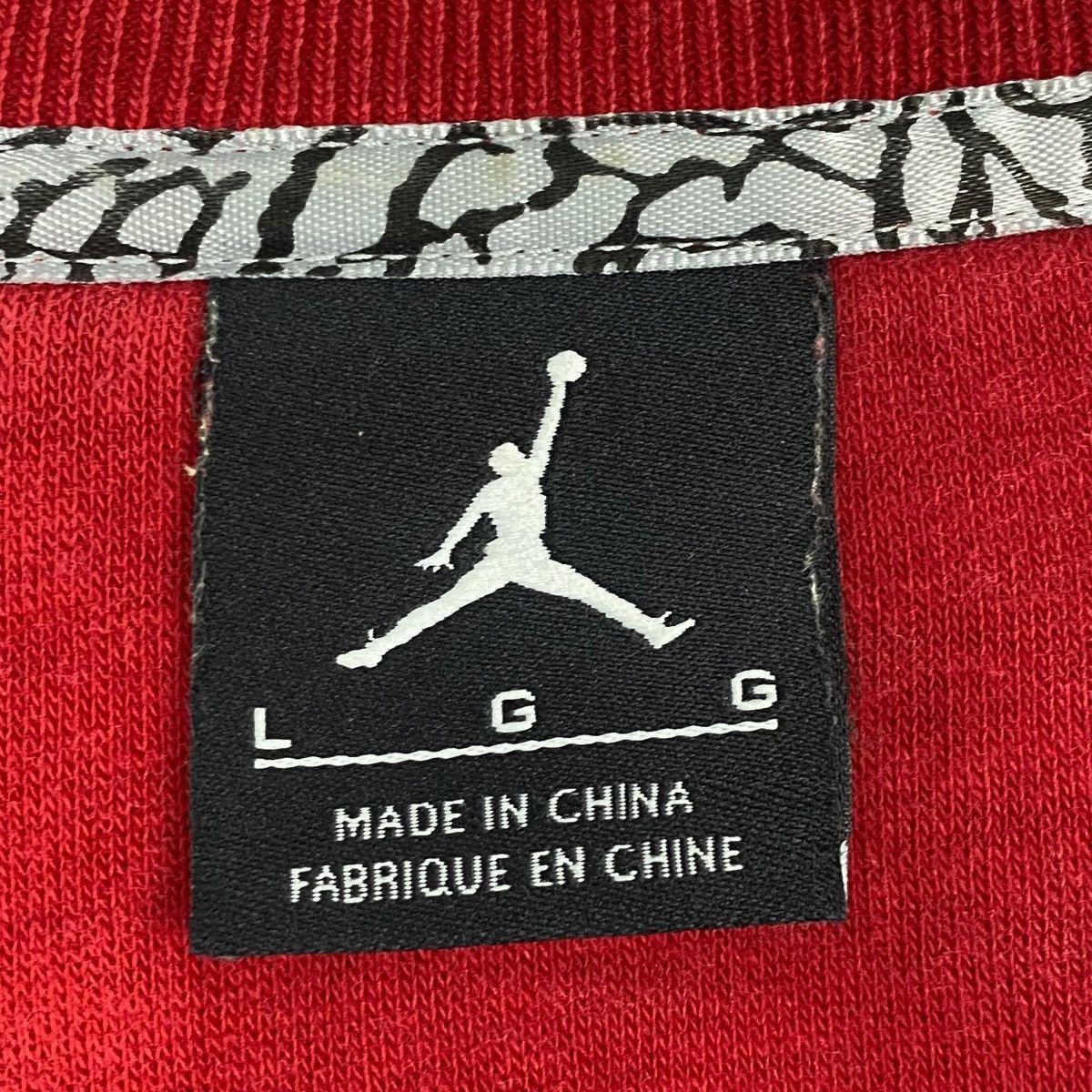 Nike × Vintage Vintage Nike Air Jordan Embroidered Crewneck Sweatshirt Red Size US M / EU 48-50 / 2 - 8 Thumbnail