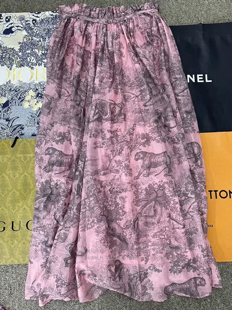 Dior Dior Vacation Series Pink Juyi Animal Print Long Skirt Size 26" / US 2 / IT 38 - 2 Thumbnail