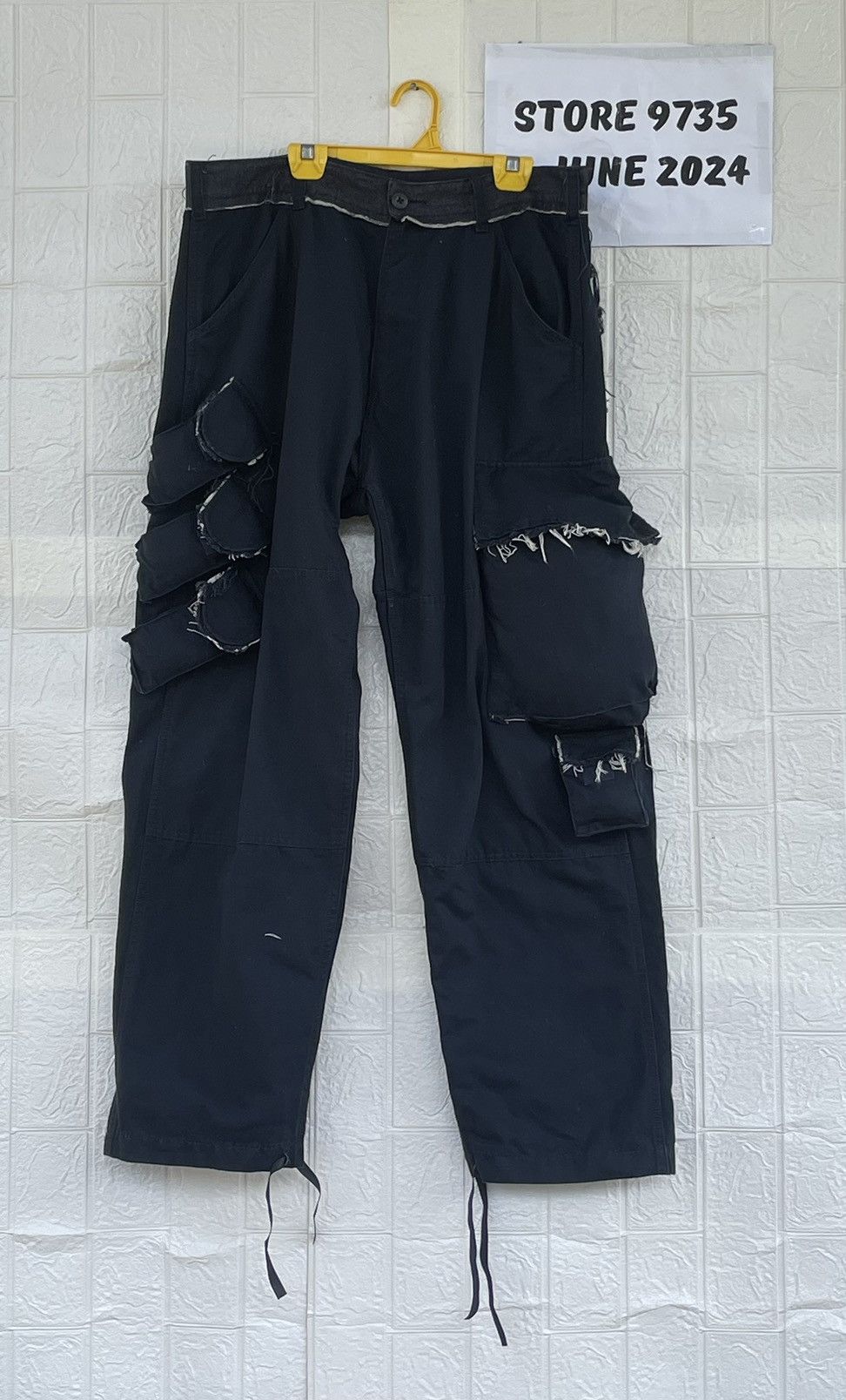 Japanese Brand Vintage Pacthwork Cargo Pant Size US 36 / EU 52 - 2 Thumbnail