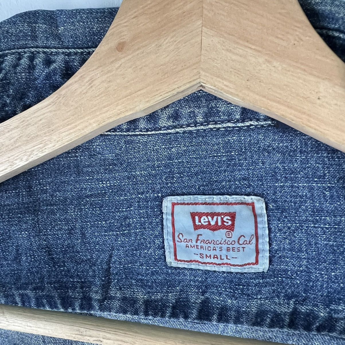 Levi's 🔥VINTAGE LEVI’S SHIRT DENIM BUTTON UPS UNION MADE Size US S / EU 44-46 / 1 - 13 Thumbnail