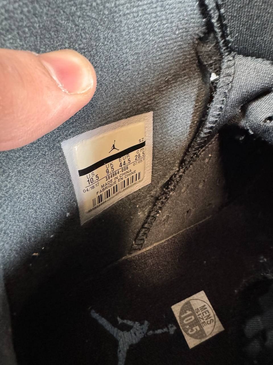 Jordan Brand Size 10.5 | Jordan 6 UNC With Box | Pre-Owned Size US 10.5 / EU 43-44 - 6 Thumbnail