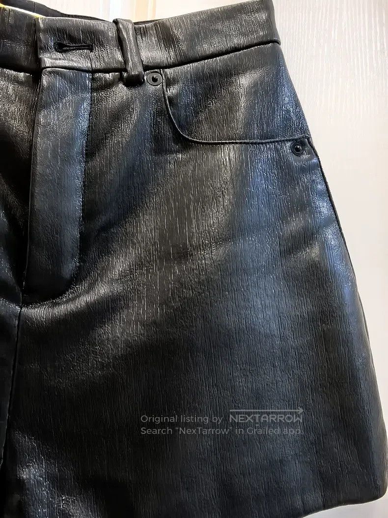 Saint Laurent Paris Saint Laurent Paris size F36 Leather Shorts Size 23" - 3 Thumbnail