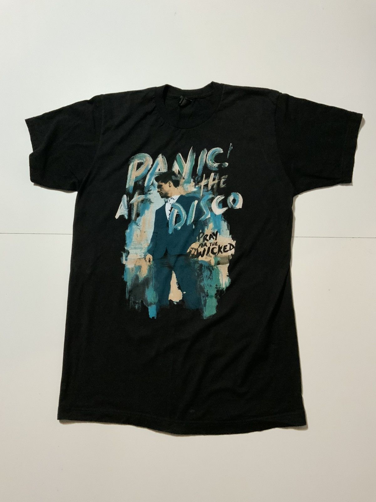 Band Tees Panic At The Disco Pray For The Wicked Brendon Urie T-Shirt Size US M / EU 48-50 / 2 - 1 Thumbnail