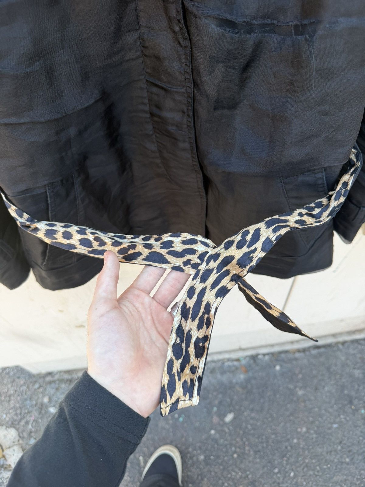 Dolce & Gabbana 2010s Dolce and Gabbana Leopard Print Parka Size US M / EU 48-50 / 2 - 9 Thumbnail