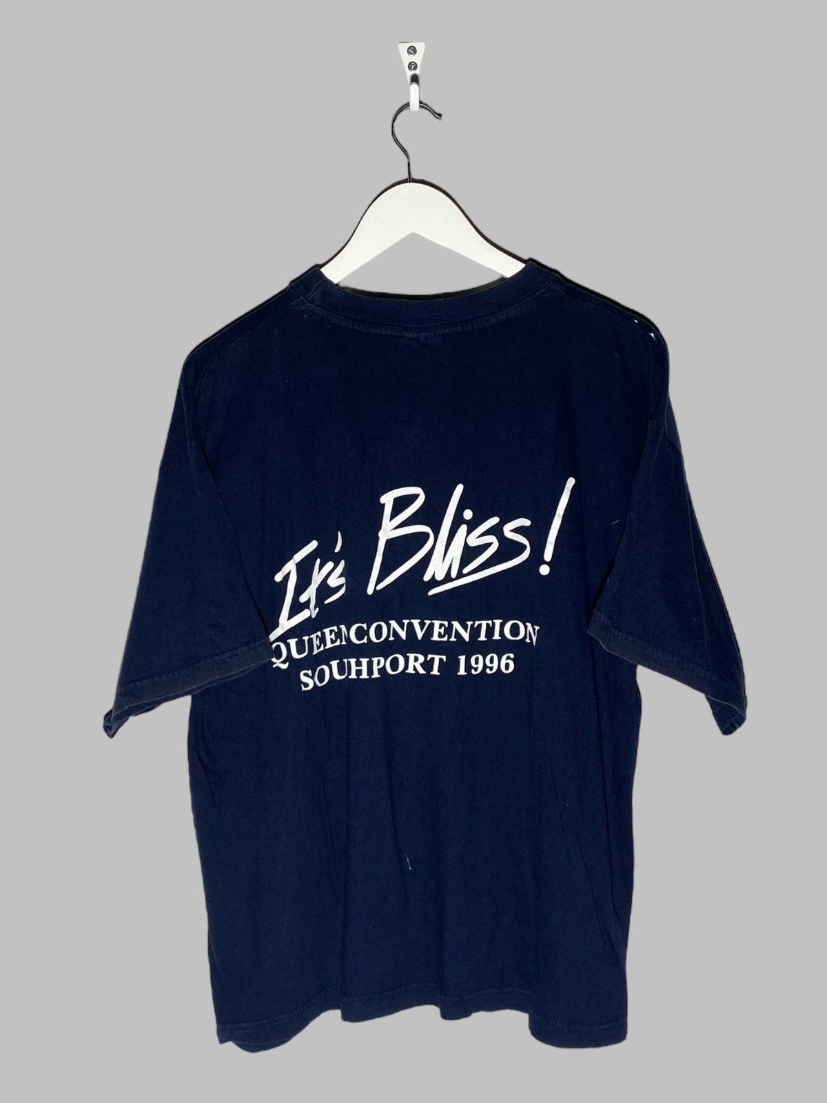 Band Tees × Vintage Vintage Queen Eleventh Heaven Retro Rock Band T-shirt Size US M / EU 48-50 / 2 - 2 Thumbnail