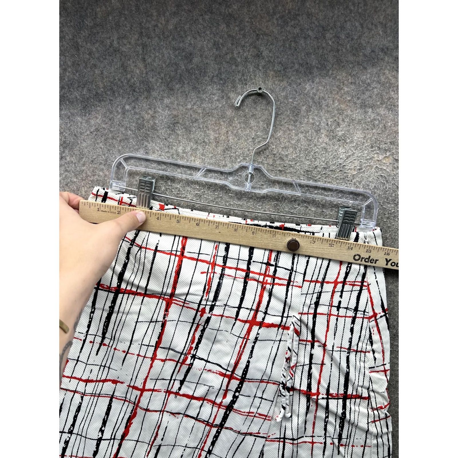 Trina Turk Trina Turk Skirt Womens 8 White Plaid Cotton Blend Twill Mini Pencil Pockets Slit Zip Front Size 30" / US 8 / IT 44 - 4 Thumbnail