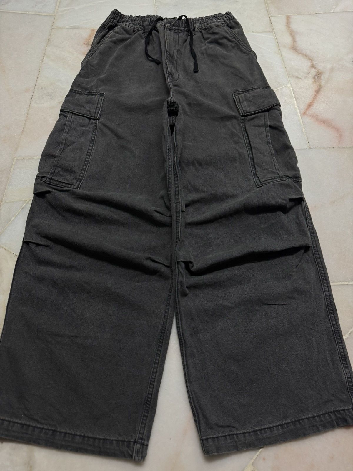 GU YOHJI YAMAMOTO PARACHUTE BALLON STYLE INSPIRED BY GU DENIM Size US 31 - 7 Thumbnail