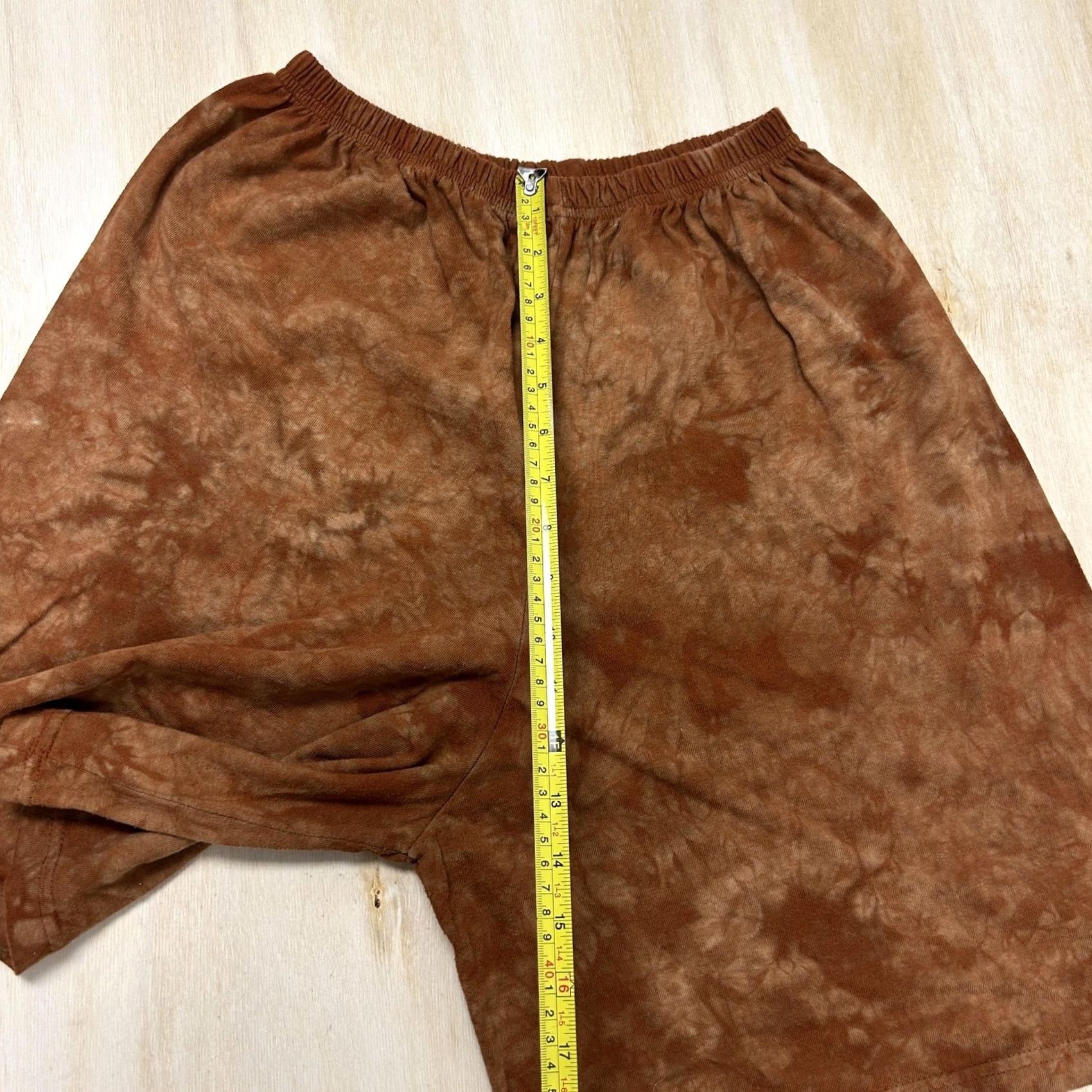 Vintage Cali Fashions Sweat Shorts Womens One Size Brown Cotton Elastic Waist Casual Size 42" / US 20 - 7 Thumbnail