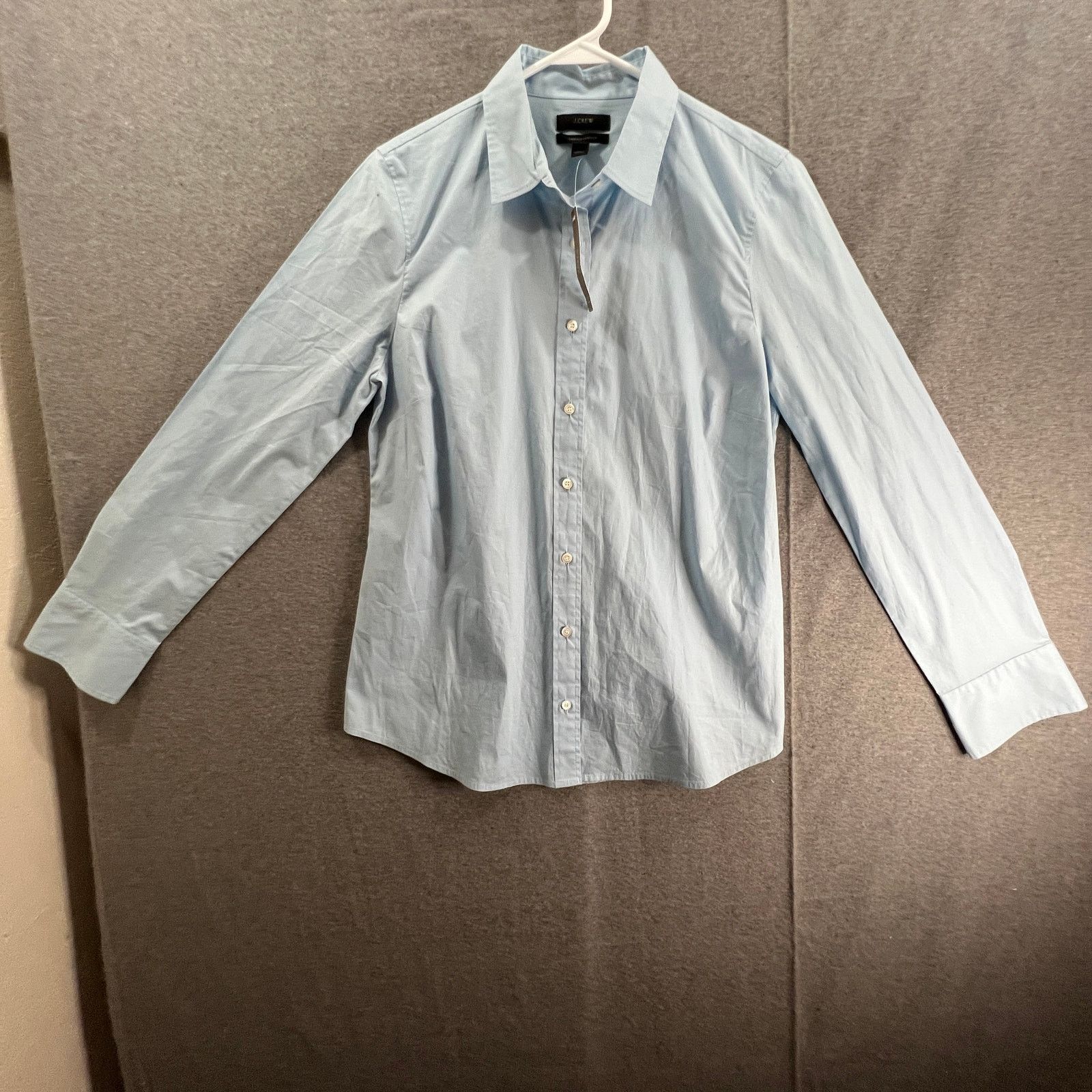 J.Crew J.CREW Blue Button Up Shirt Women Size Medium Size M / US 6-8 / IT 42-44 - 1 Thumbnail
