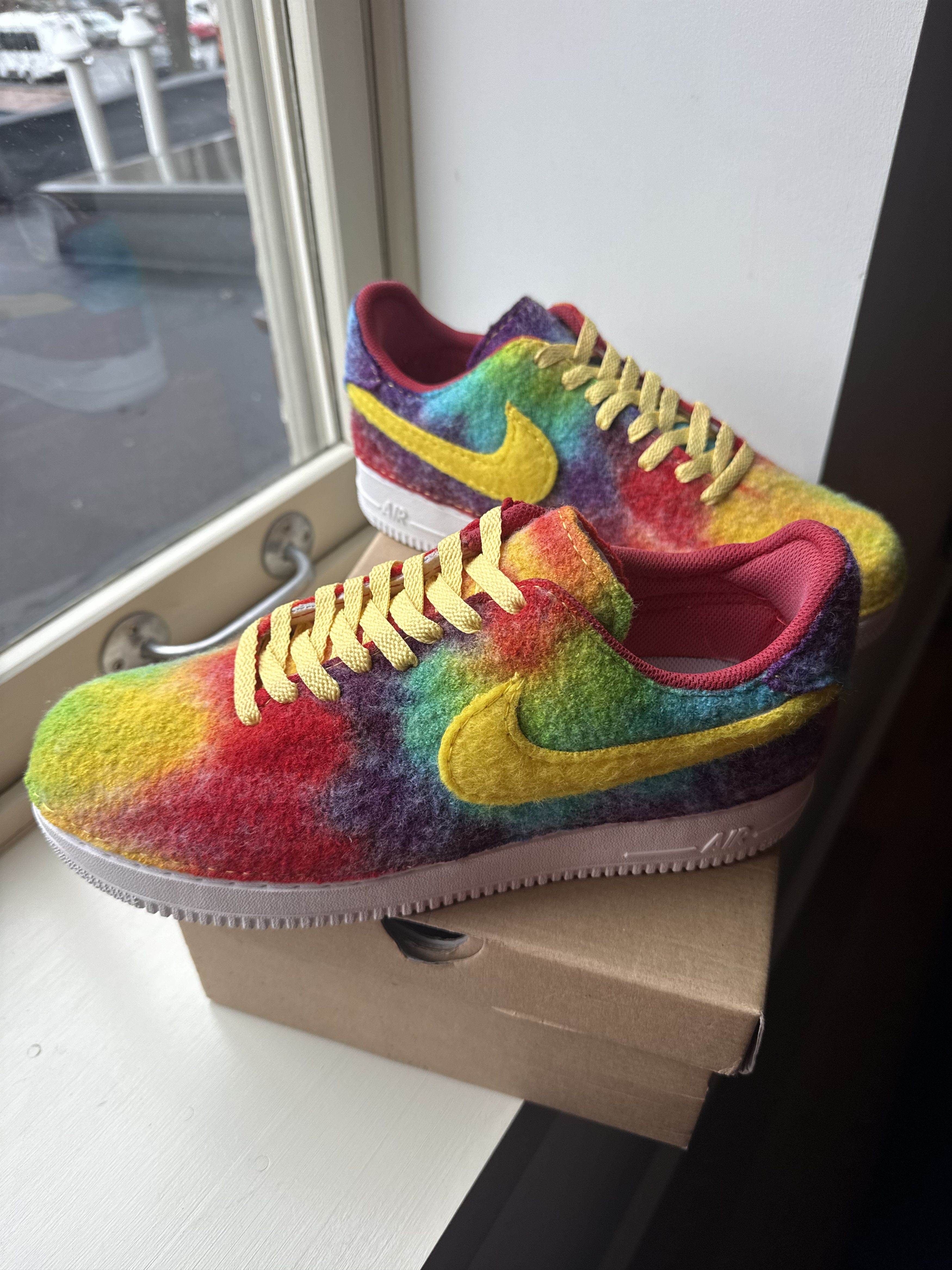 Nike Dark Phil Knight Rainbow Wool Wrapped Air Force 1 Size US 11.5 / EU 44-45 - 1 Thumbnail