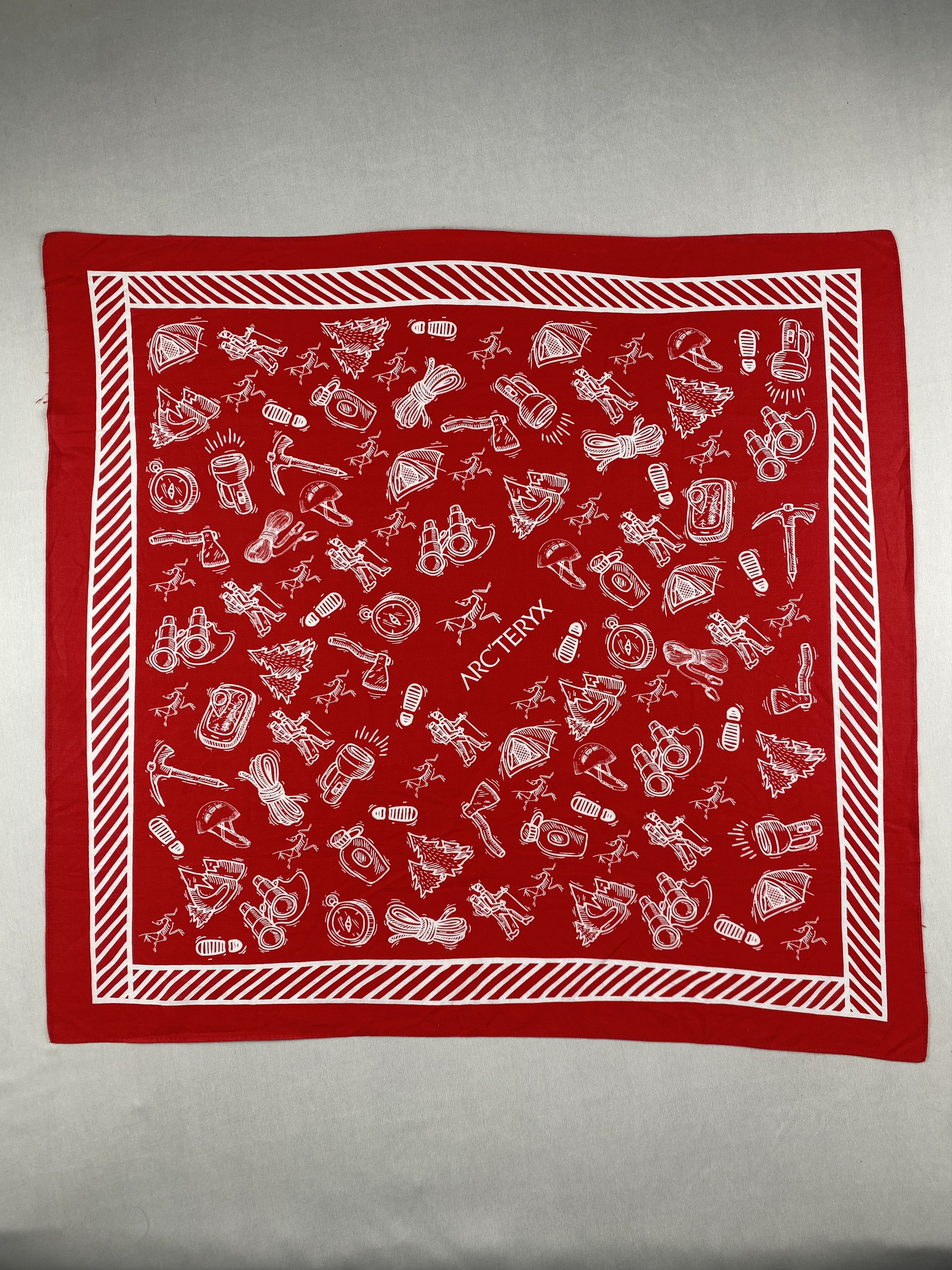 Arc'teryx Vintage Arc'teryx Handkerchief Pocket Square Bandana HM0026 Size ONE SIZE - 1 Thumbnail