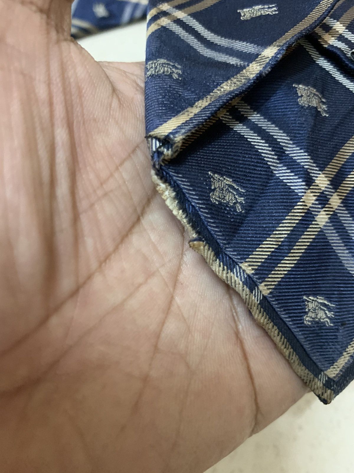 Burberry 2 burberry tie Size ONE SIZE - 6 Thumbnail