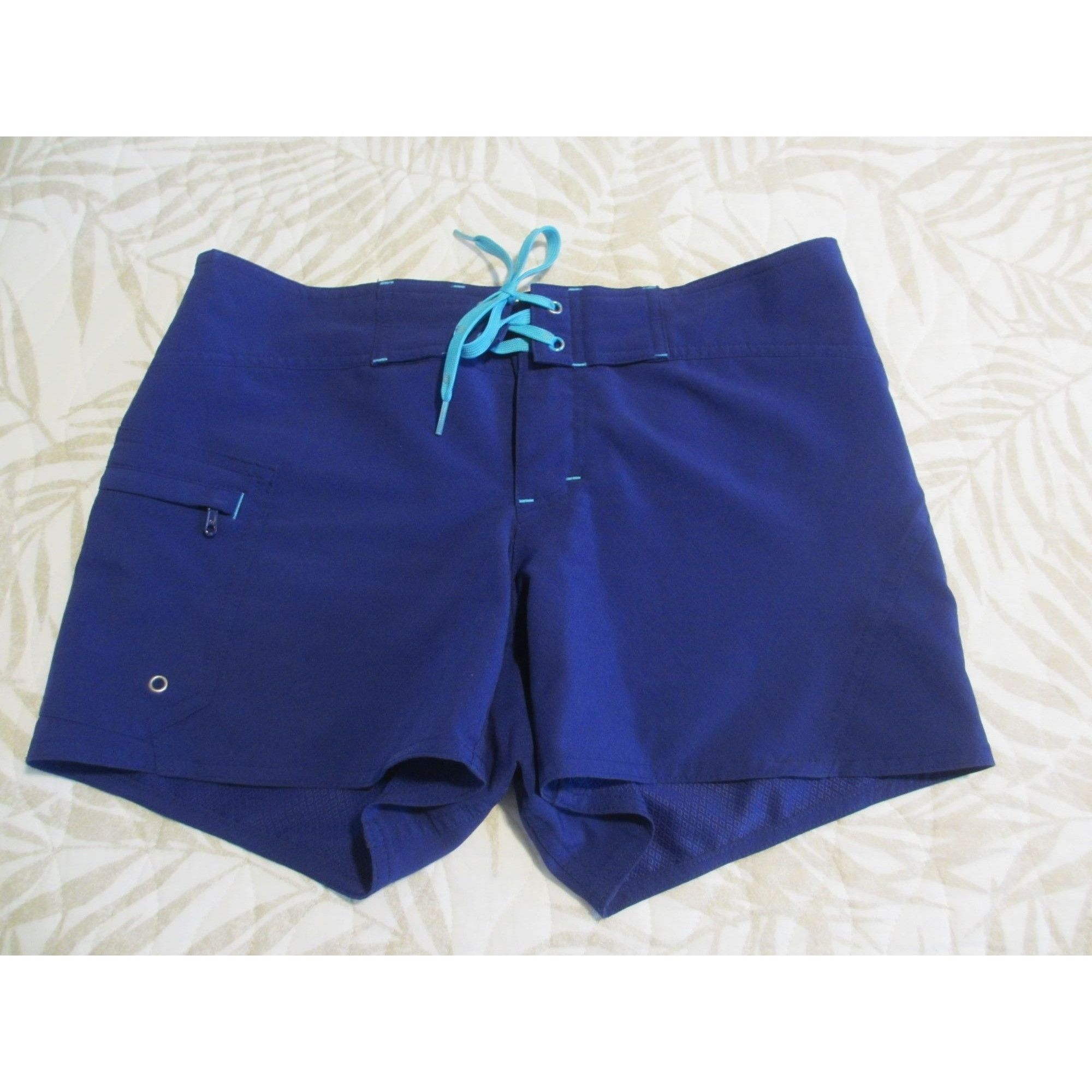 Athleta ATHLETA PURPLE BOARD SHORTS SIZE 2 WOMENS Size 26" / US 2 / IT 38 - 2 Thumbnail