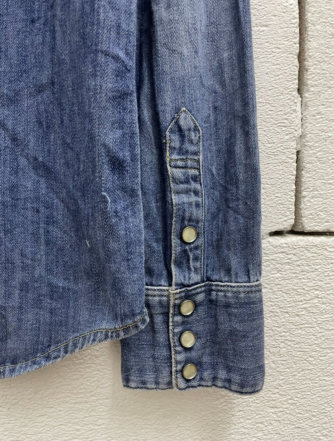 Eternal Eternal 🇯🇵 Western Denim Longsleeve Shirt with Nice Studded Size US M / EU 48-50 / 2 - 9 Thumbnail