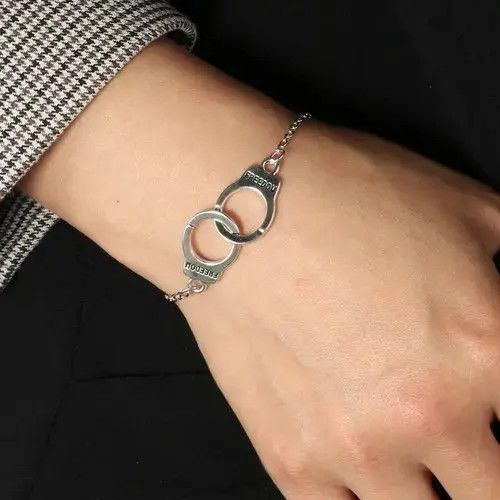 Jewelry Handcuff Bracelate Size ONE SIZE - 4 Thumbnail