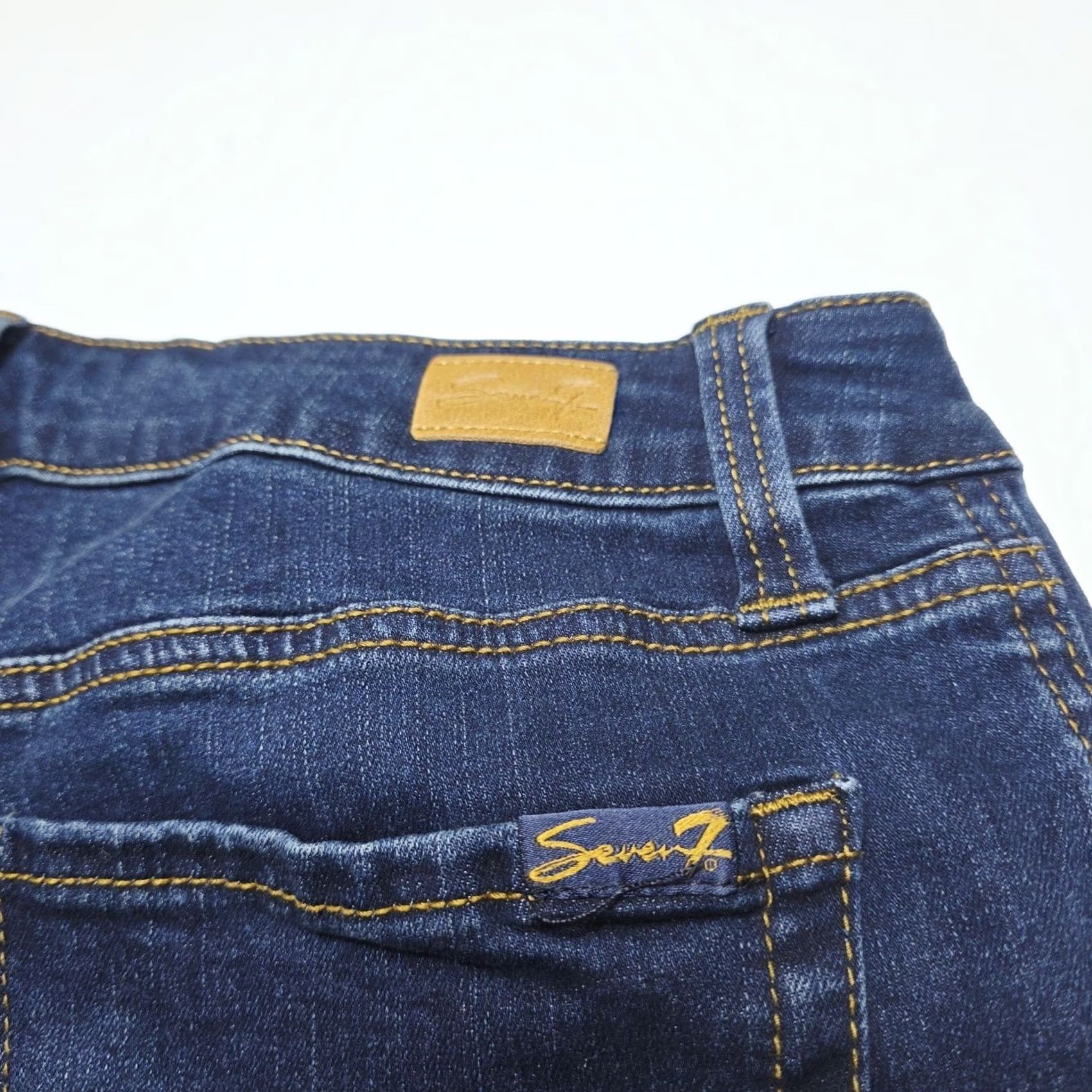 Vintage Seven7 Weekend Shorts Denim Jean Size 8 Mid Rise Casual Summer Womens Bermuda Denim Shorts 5-Pocket Blue Size 30" / US 8 / IT 44 - 3 Thumbnail