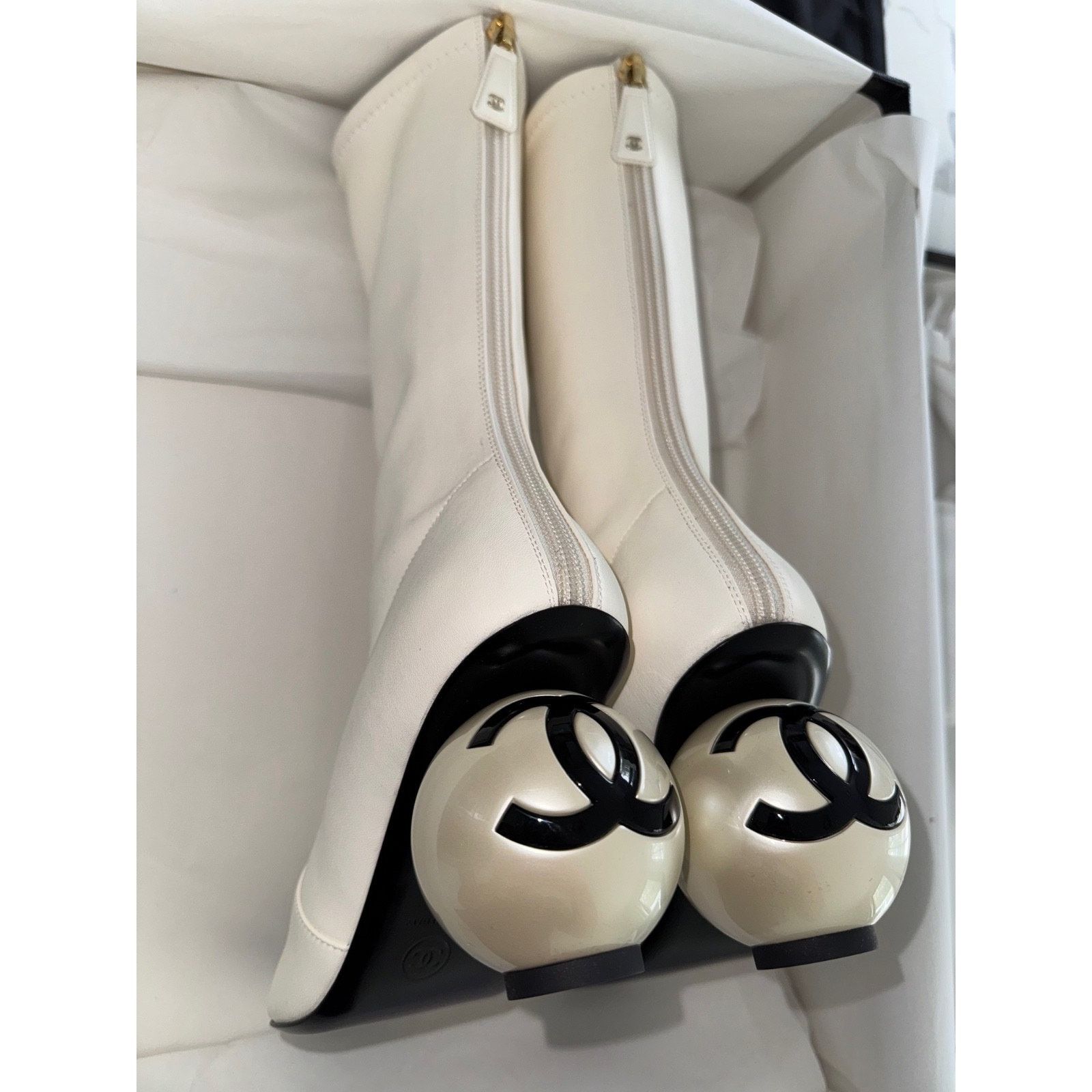 Chanel Ball Heel CC Logo Stretch Leather Midcalf Boot 39.5 Size US 9.5 / IT 39.5 - 22 Thumbnail