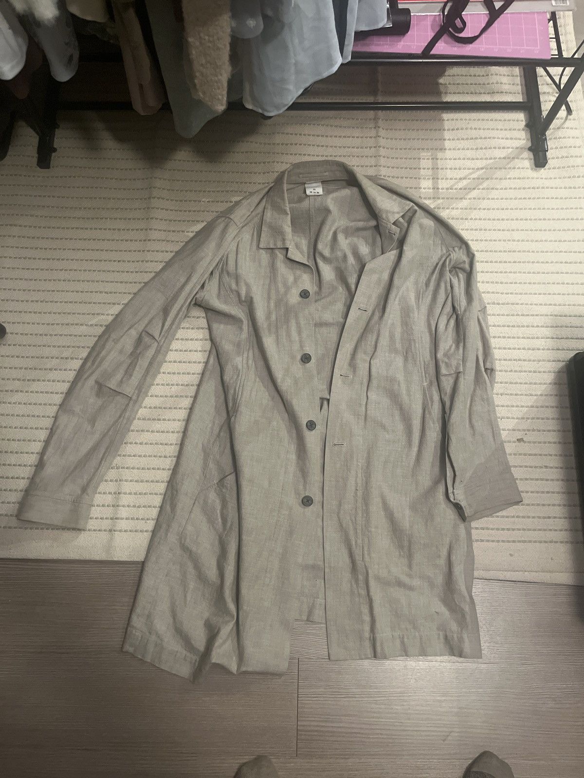 image of The Viridi Anne Linen Spring Coat in Linen Khaki, Men's (Size Large)