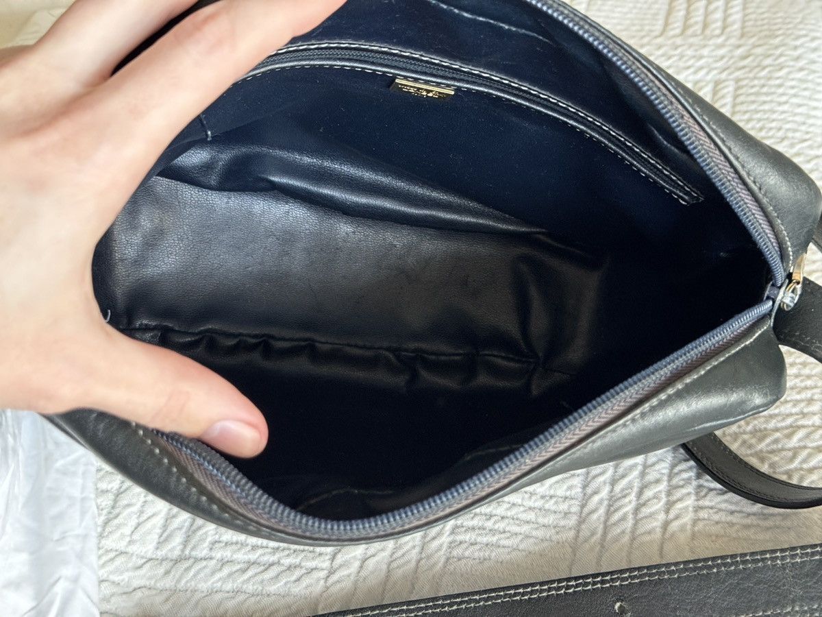 Lancel Rare Vintage Lancel Paris Leather Crossbody Camera Bag Size ONE SIZE - 6 Thumbnail
