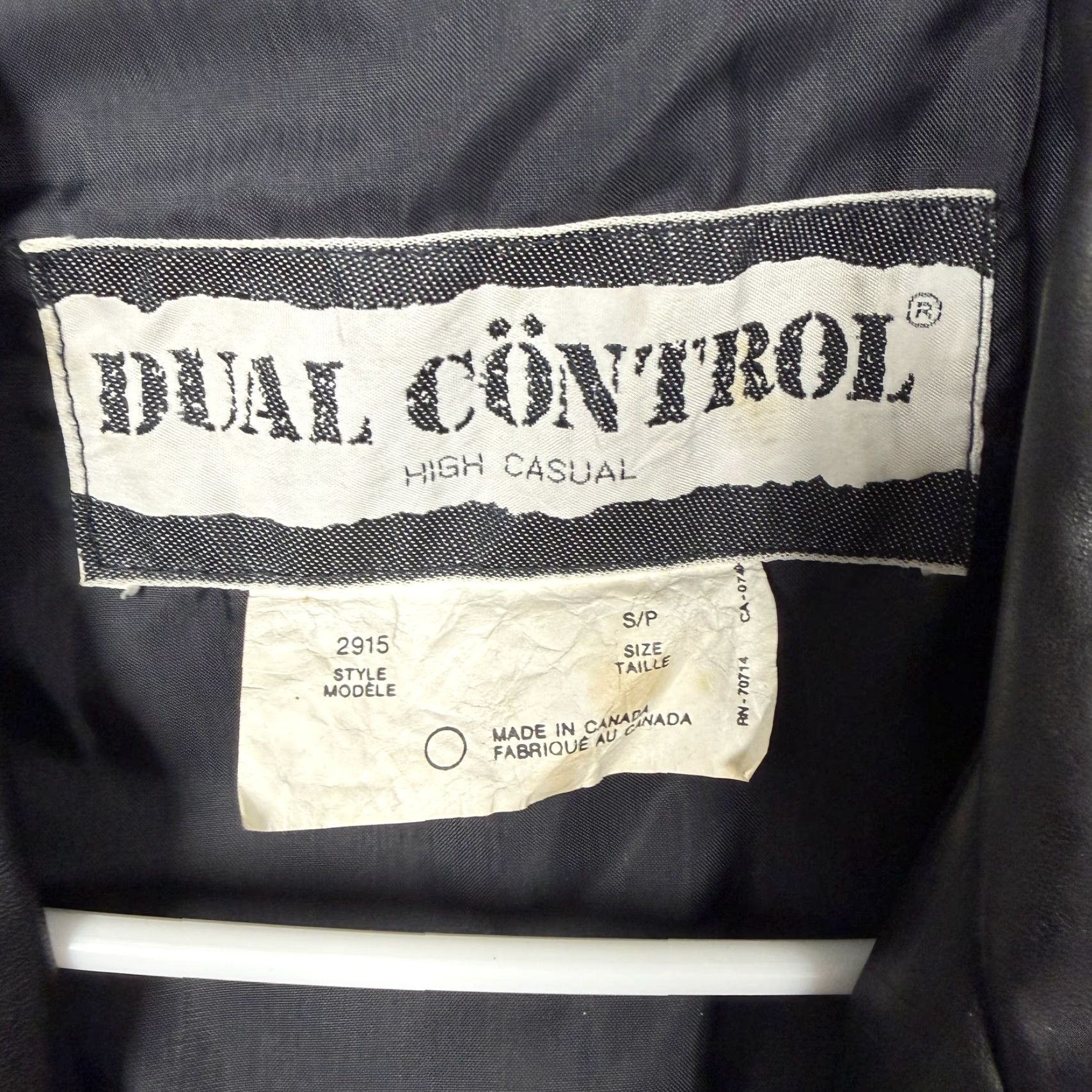 Vintage VINTAGE Dual Control Coat Wool Tweed Long Overcoat Gray S Shawl Collar Leather Trim Lined 2-Button Front Mens Size US S / EU 44-46 / 1 - 7 Thumbnail