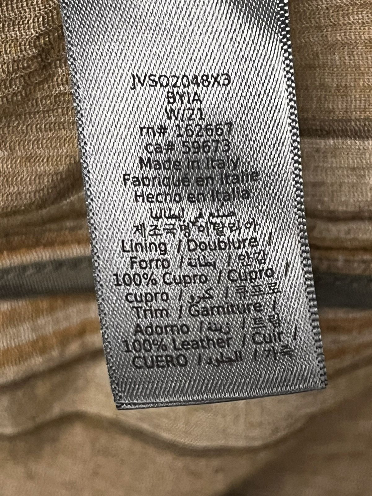 John Varvatos Asymmetrical Closure Velvet Jacket. Size EU 46 USA 36 Size US S / EU 44-46 / 1 - 12 Thumbnail