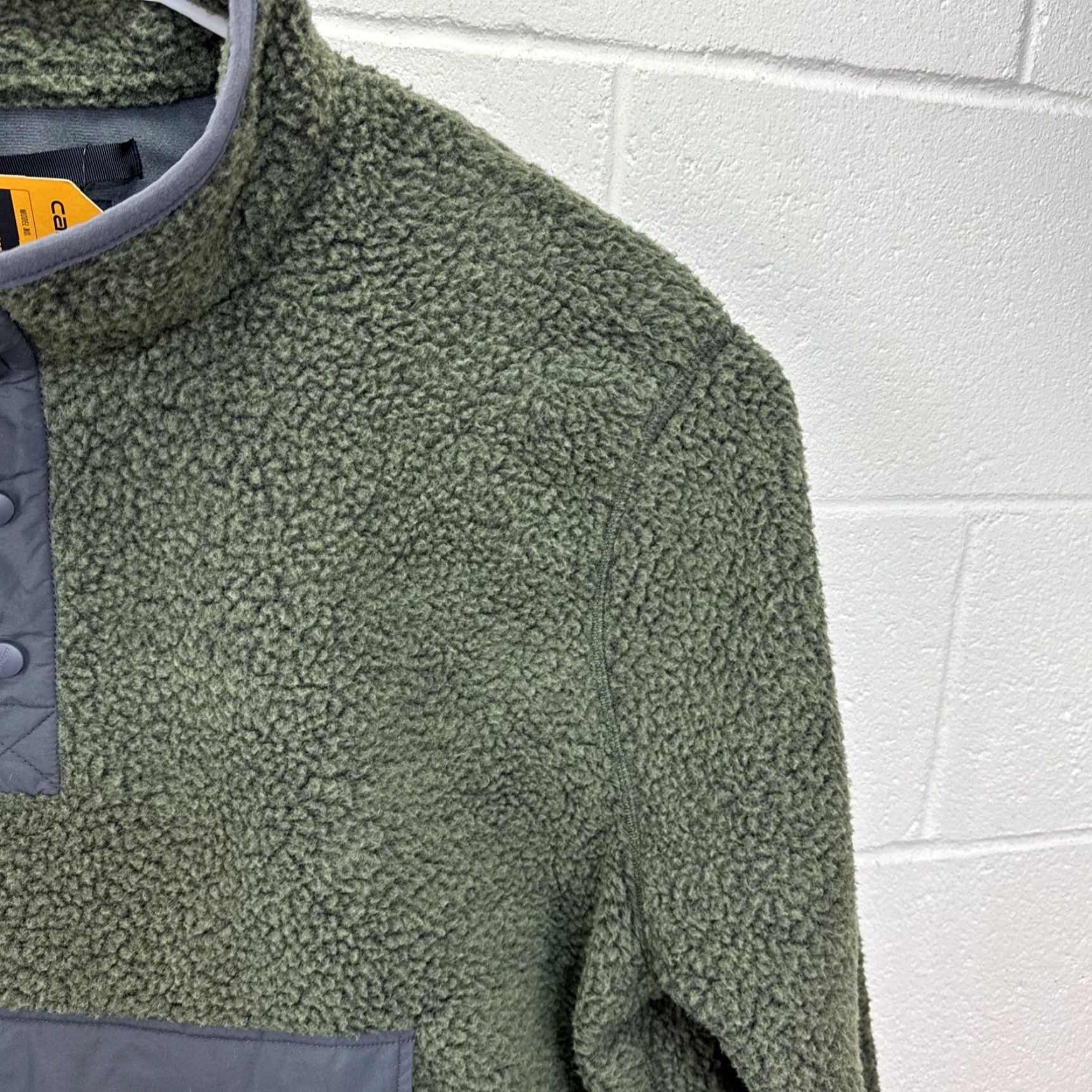 Carhartt Carhartt Sweatshirt Men 2XL Green Fleece Relaxed Pullover Sweater Model 0J4991 New Mens Size US XXL / EU 58 / 5 - 7 Thumbnail