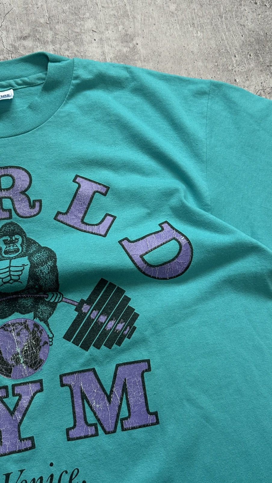 Vintage Vintage 90’s World Gym Venice California Single Stitch Tee Size US L / EU 52-54 / 3 - 7 Thumbnail
