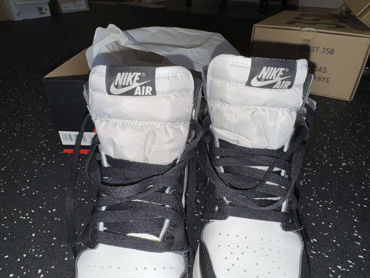 Jordan Brand × Nike Jordan 1 mocha pair of gently worn sneakers. Sz 5.5Y Size US 5.5 / EU 38 - 10 Thumbnail