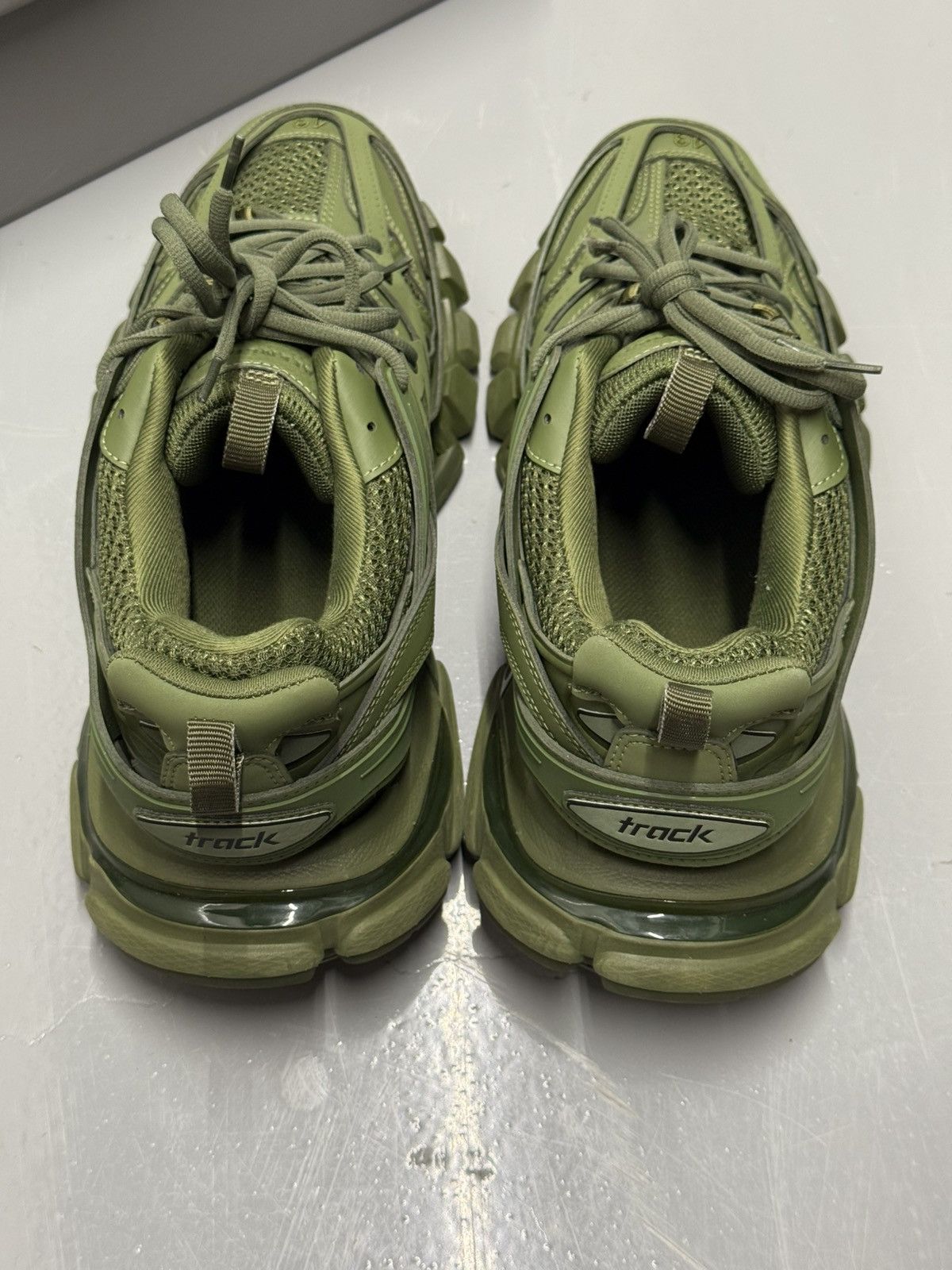 Balenciaga Balenciaga Track Runner Army Green/Khaki Size US 10 / EU 43 - 4 Thumbnail