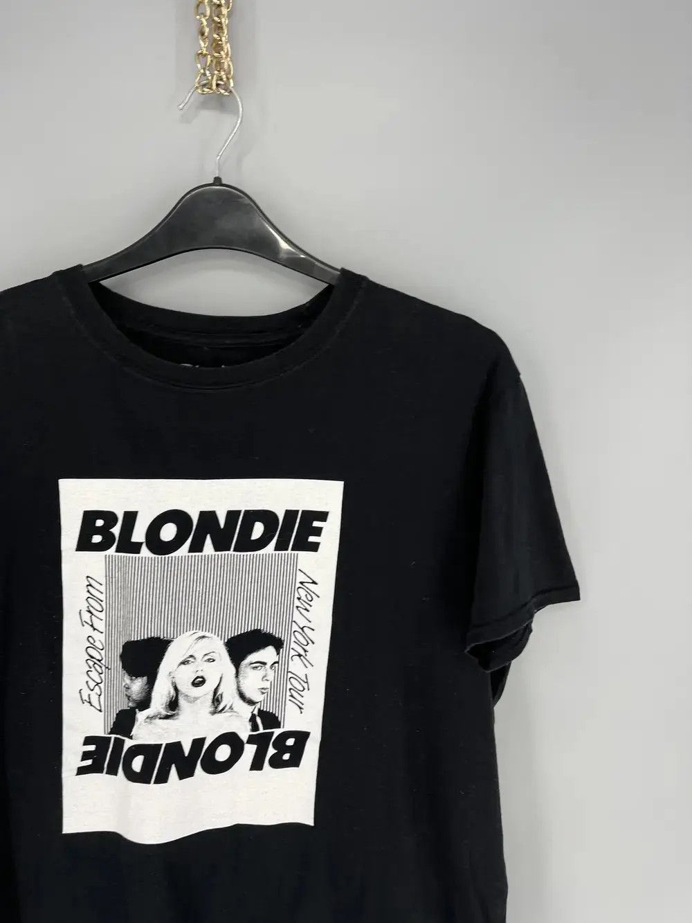 Band Tees 2019 Blondie New York Tour T Shirt Size US M / EU 48-50 / 2 - 5 Thumbnail