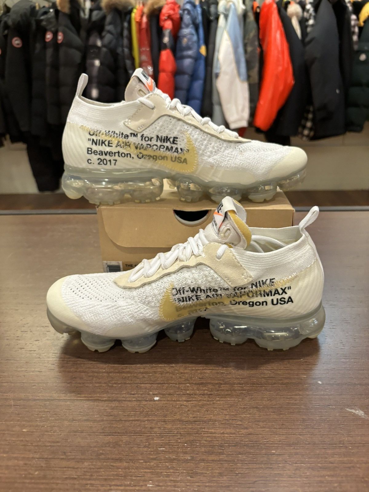 Nike × Off-White Nike Air Vapormax x Off-White ‘White’ Size US 8 / EU 41 - 4 Thumbnail