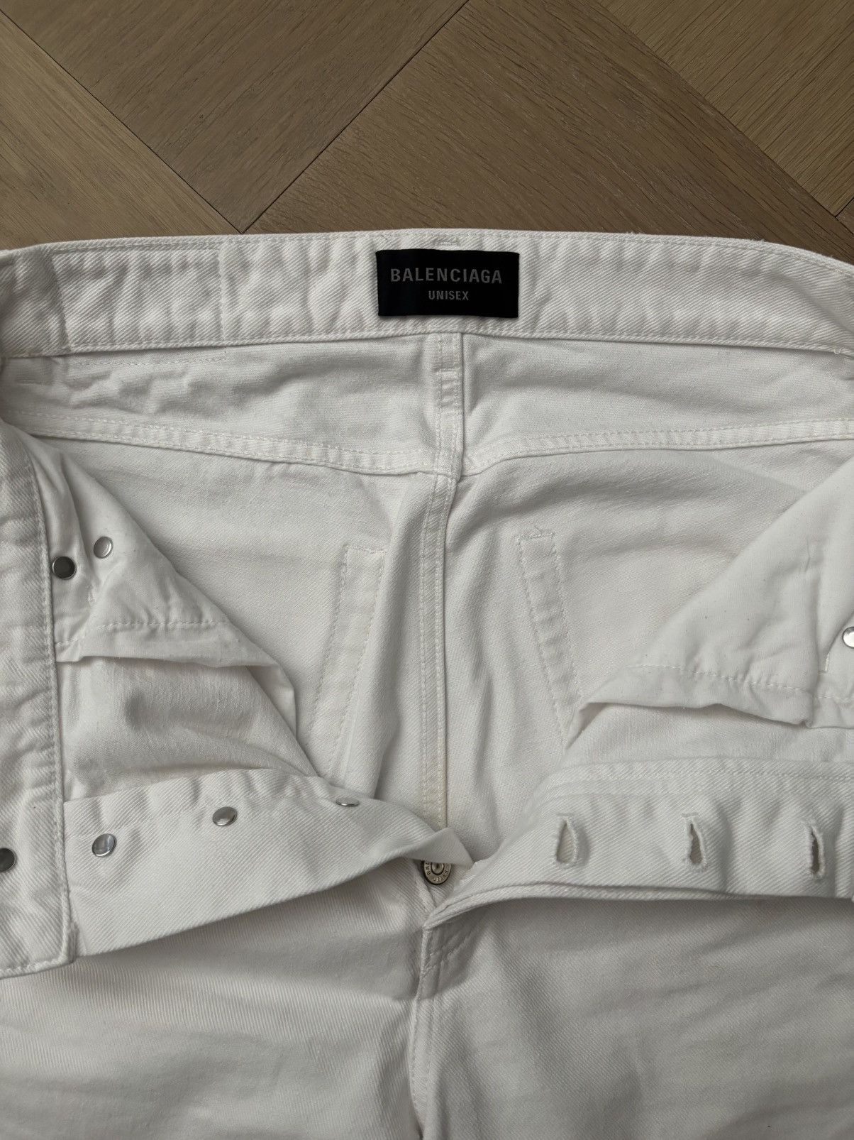Balenciaga Balenciaga 2024 Straight leg jeans Size US 28 / EU 44 - 9 Thumbnail
