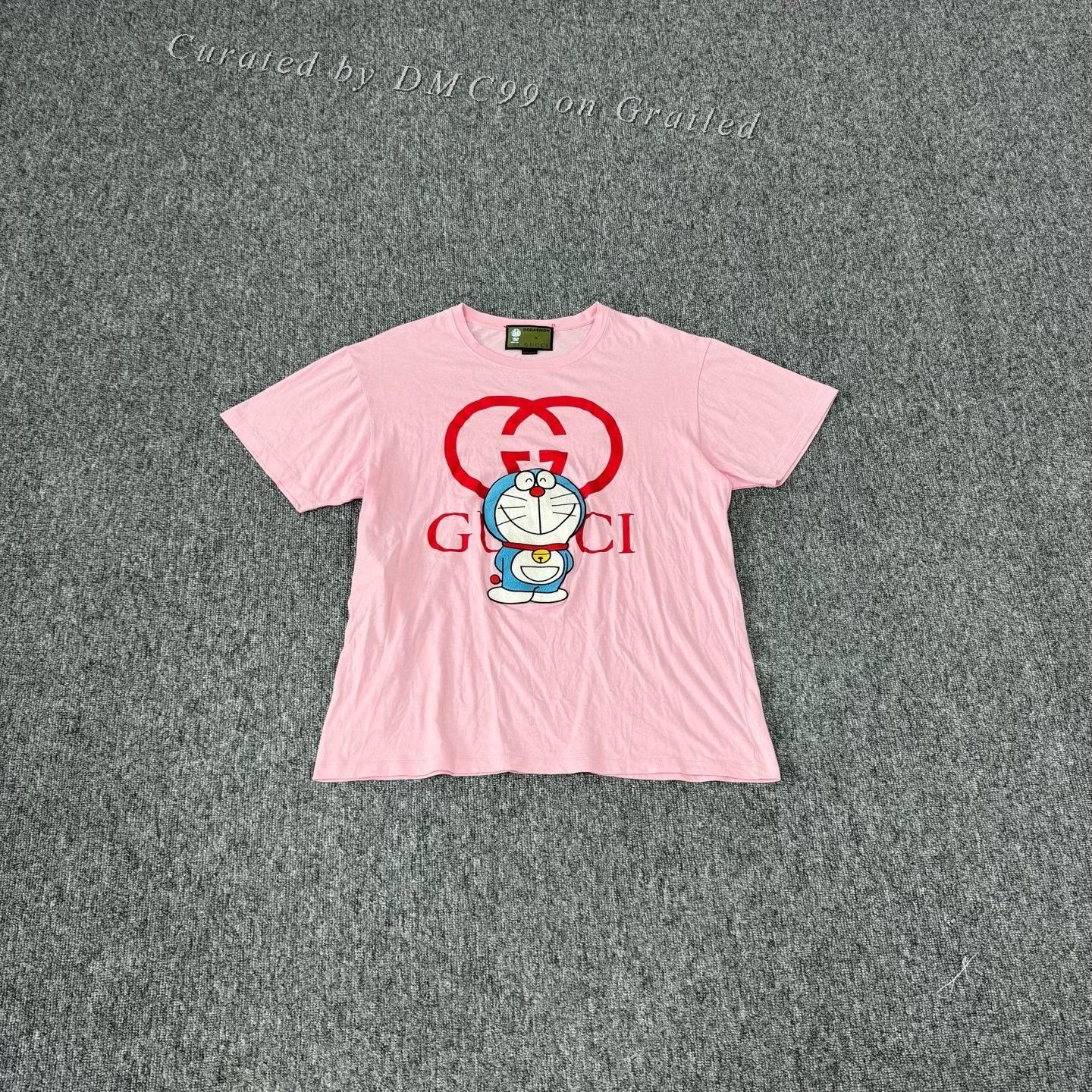 Gucci Gucci x Doraemon Pink Letter Print T-shirt Size S / US 4 / IT 40 - 1 Thumbnail