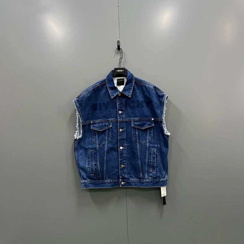 Givenchy Givenchy Blue Logo Frayed Denim Vest XXL Size Size US XXL / EU 58 / 5 - 1 Thumbnail