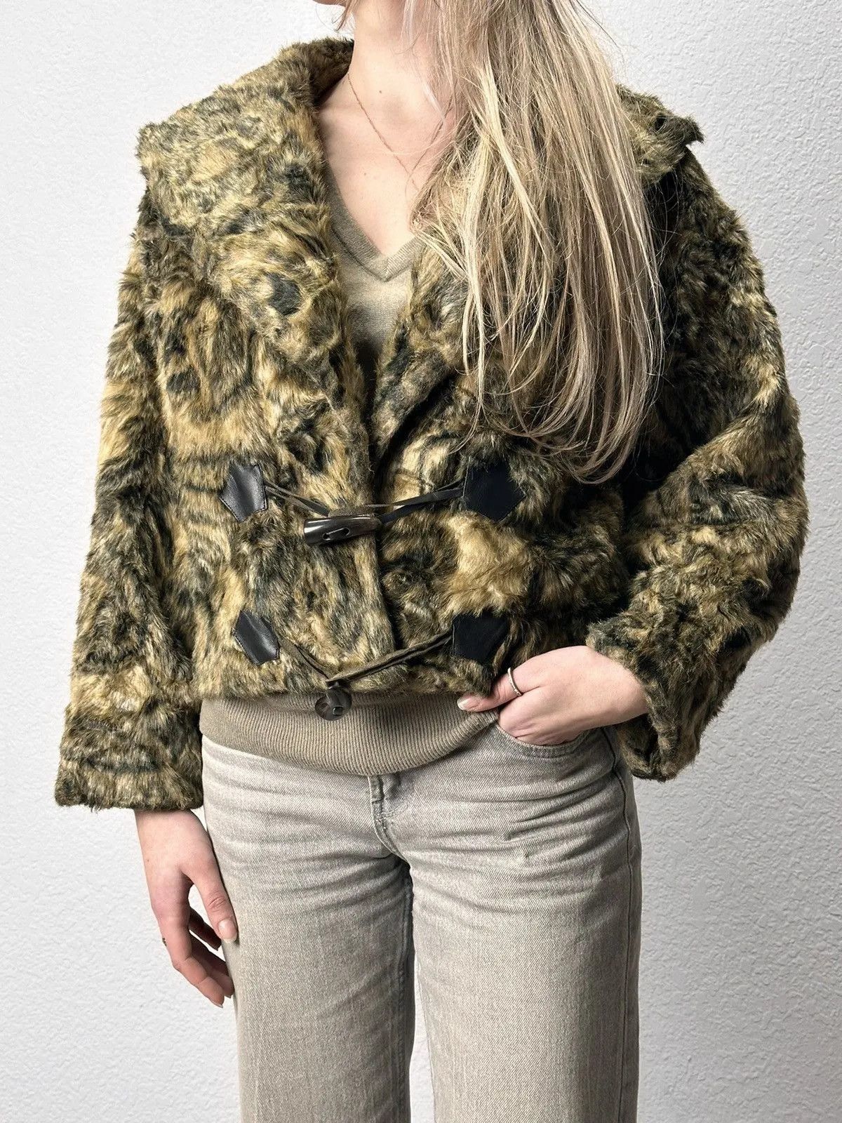 Hysteric Glamour jacket leopard Japan faux fur cropped LGB Hysteric Glamour Size M / US 6-8 / IT 42-44 - 1 Thumbnail