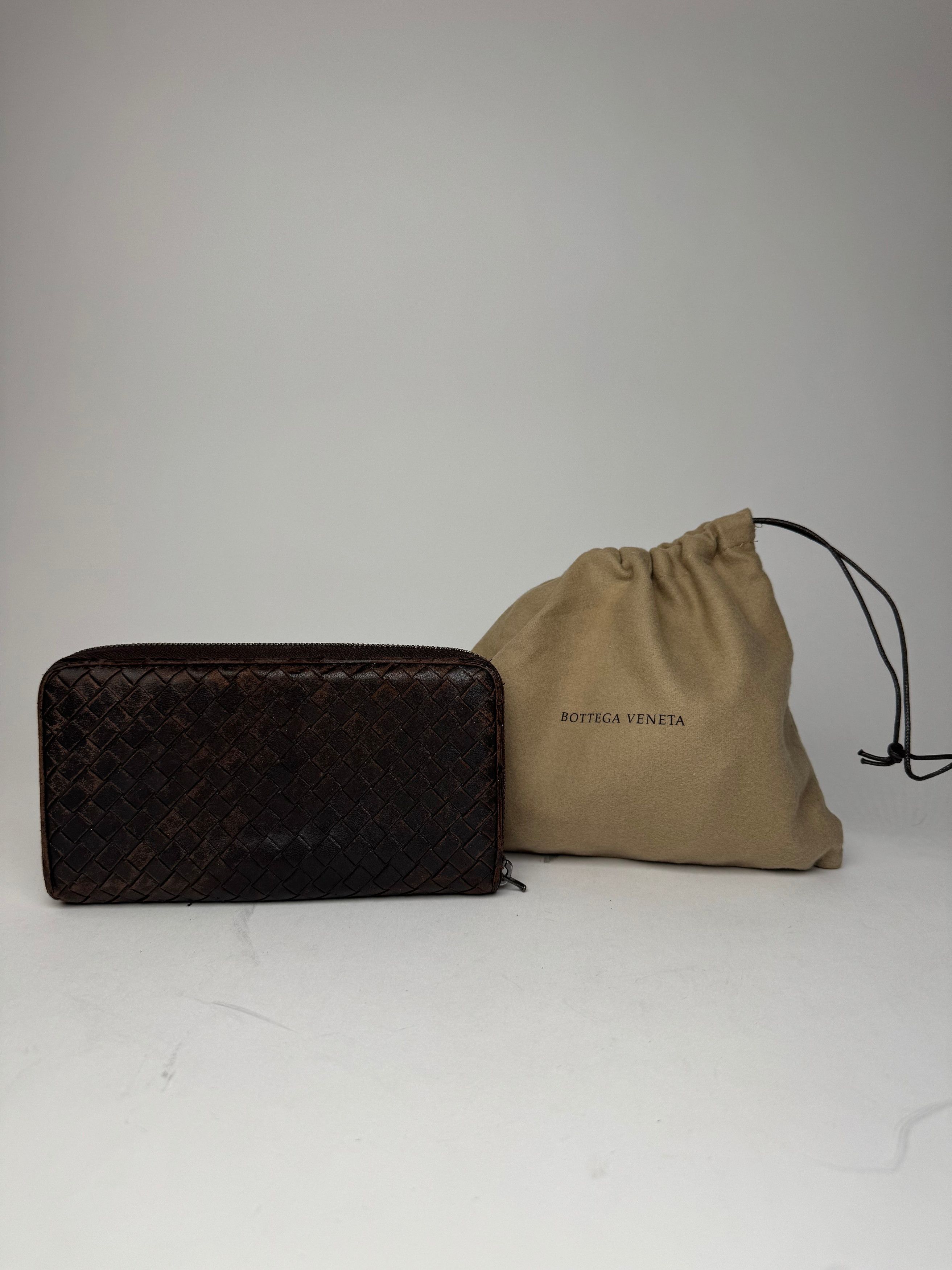 Bottega Veneta Vintage Zippy Intrecciato Leather Wallet Brown Size ONE SIZE - 1 Thumbnail