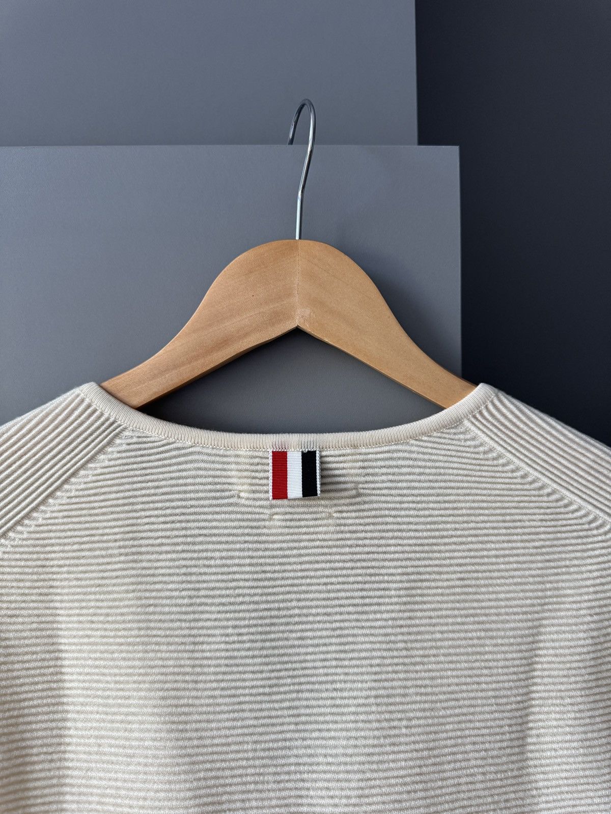 Thom Browne Thom Browne Textured Stitch Relaxed Fit V Neck Cardigan Size M / US 6-8 / IT 42-44 - 7 Thumbnail